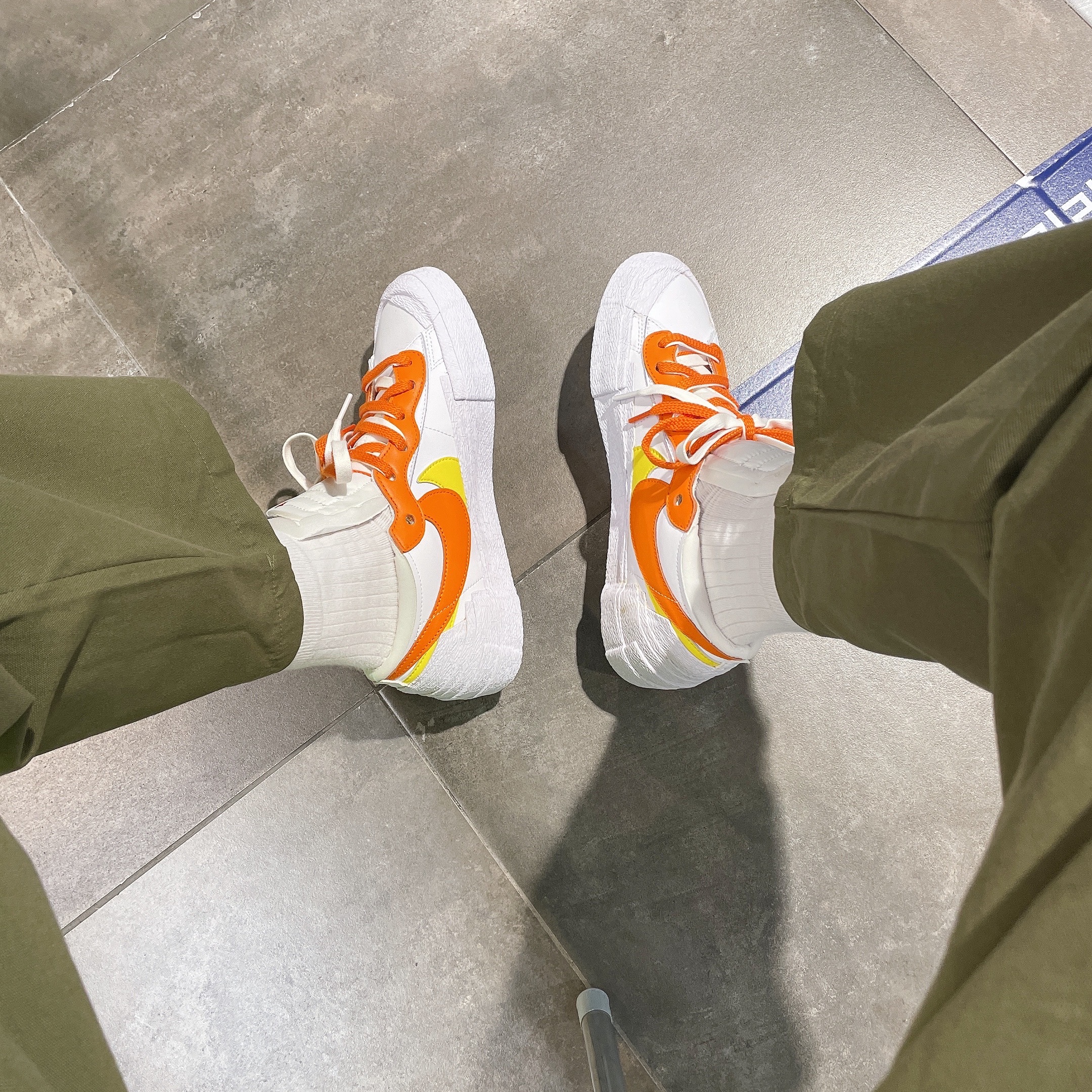 Nike x Sacai Blazer Low Magma Orange 착용 스타일