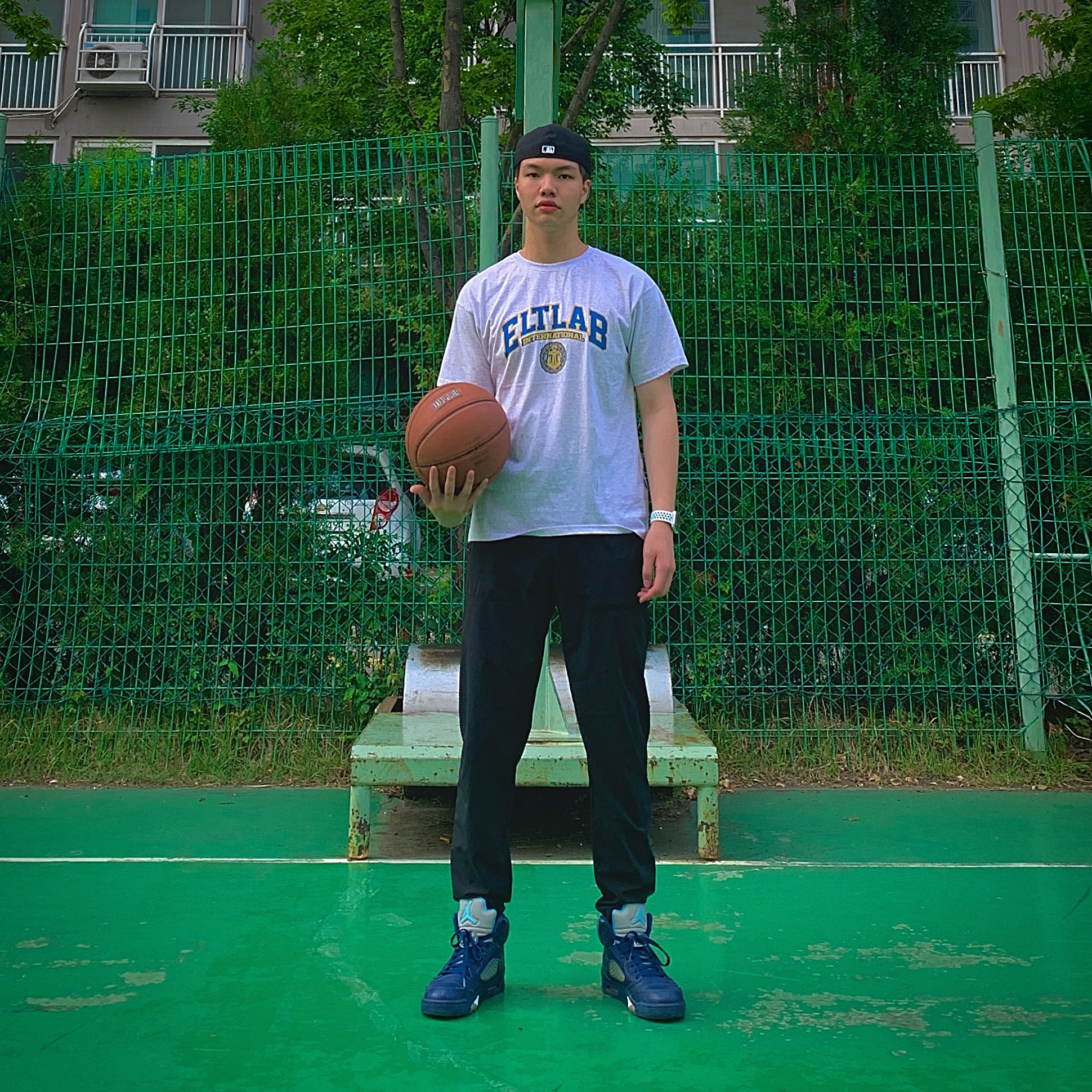 Jordan 5 Retro Pre-Grape 착용 스타일 - 3