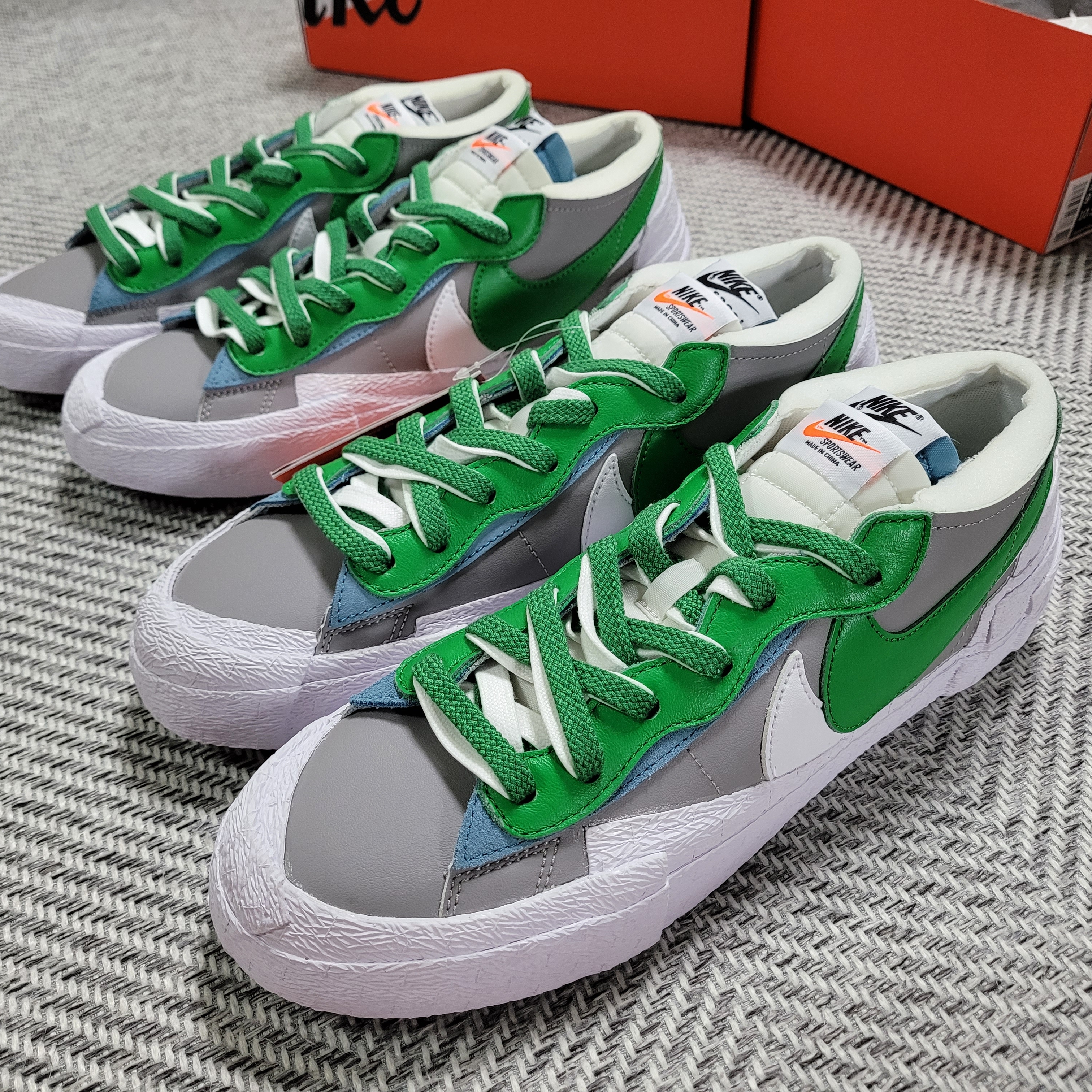Nike x Sacai Blazer Low Classic Green 착용 스타일 - 3