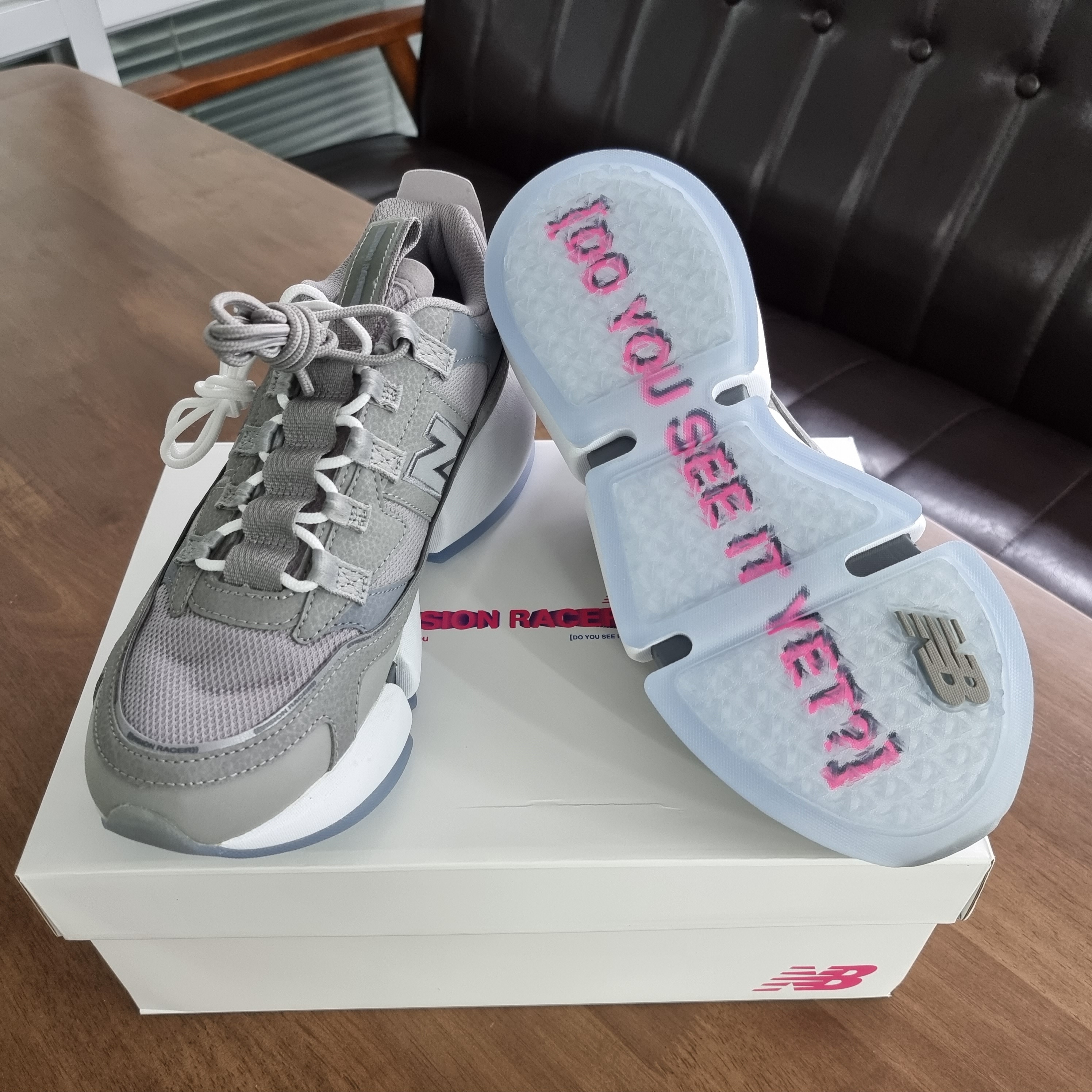 New Balance x Jaden Smith Vision Racer Grey 착용 스타일 - 3
