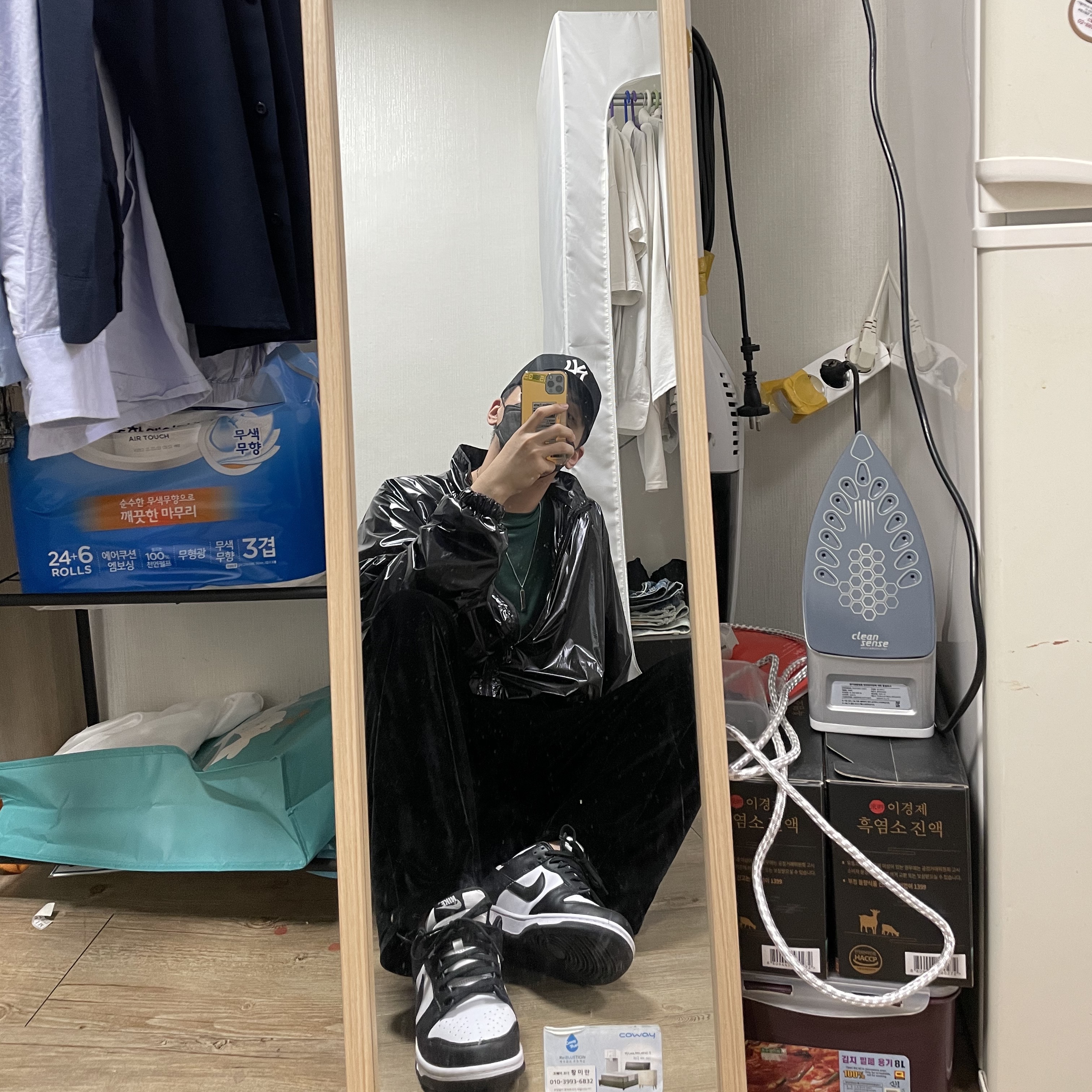 Nike Dunk Low Retro Black 착용 스타일