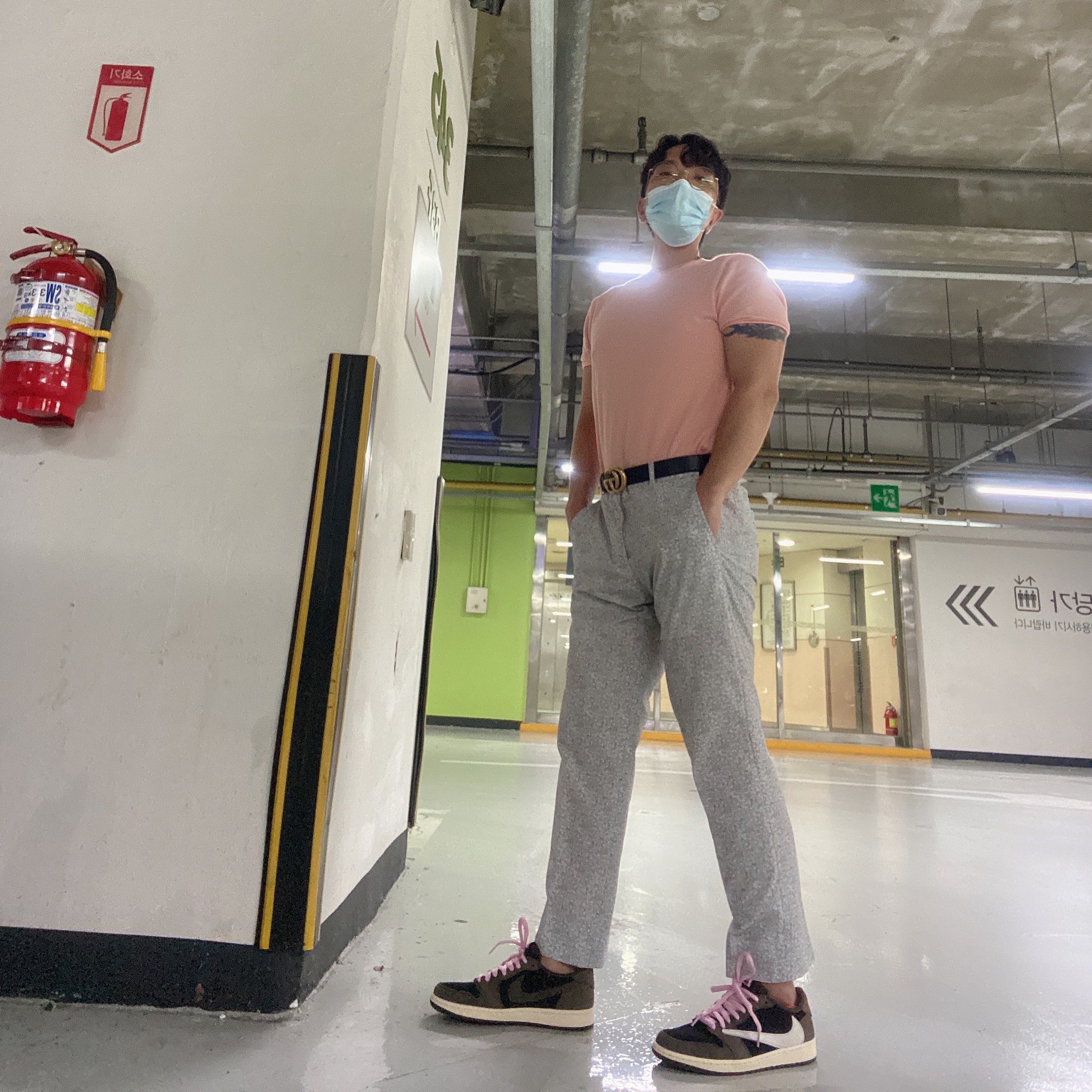 Jordan 1 x Travis Scott Retro Low OG SP Mocha 착용 스타일