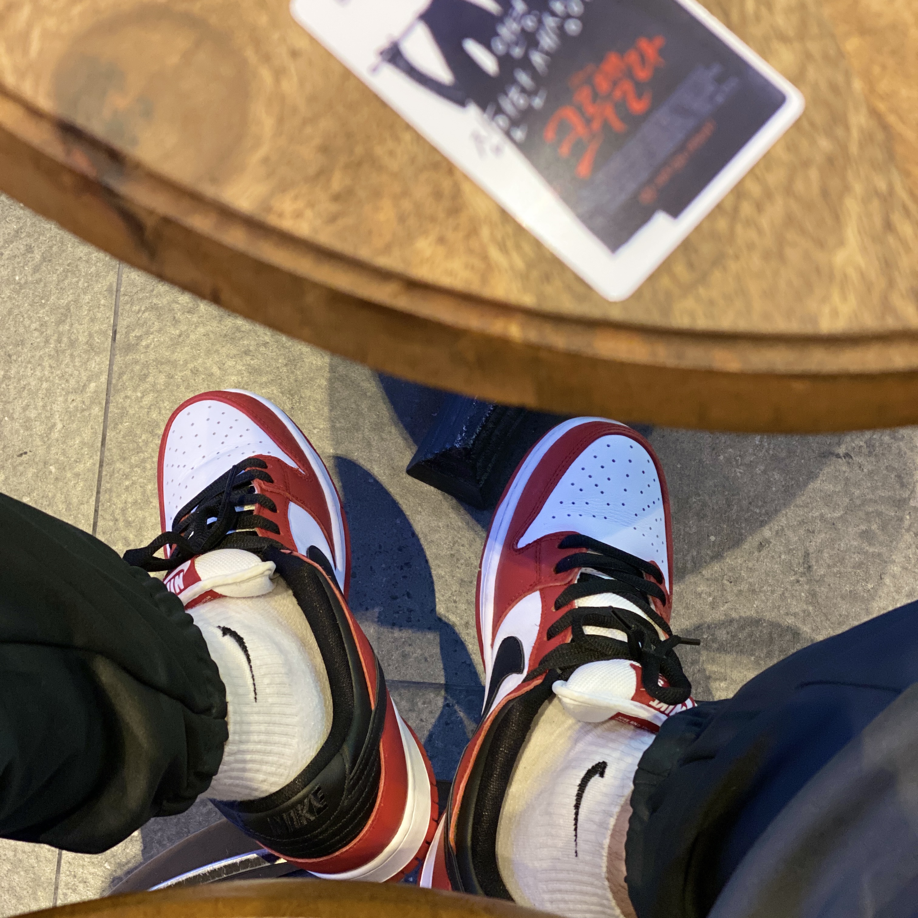 Nike SB Dunk Low Pro Chicago 착용 스타일