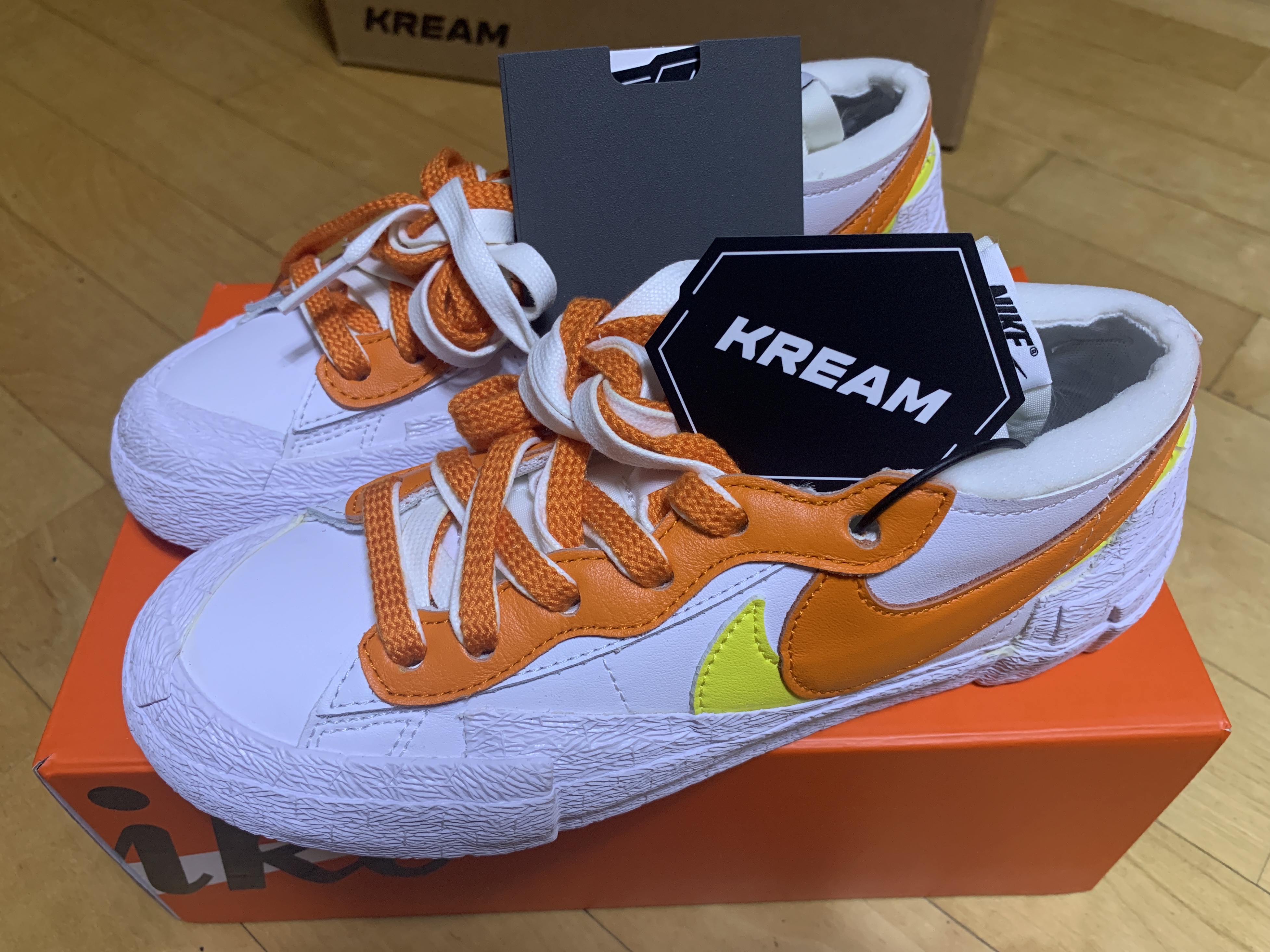 Nike x Sacai Blazer Low Magma Orange 착용 스타일
