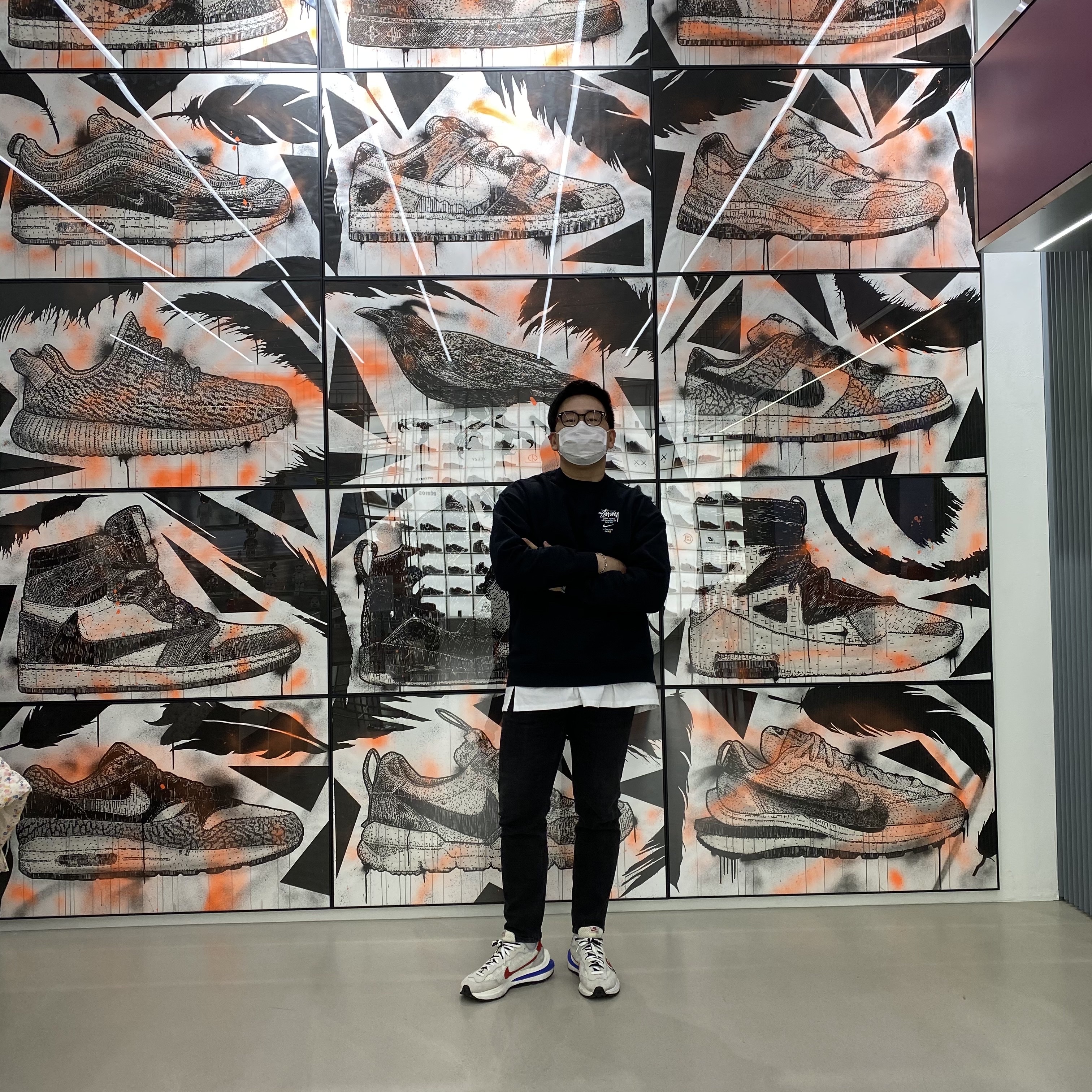 Nike x Sacai VaporWaffle Royal Fuchsia, Nike x Stussy NRG ZR Fleece Crewneck Black - US/EU 착용 스타일 - 1