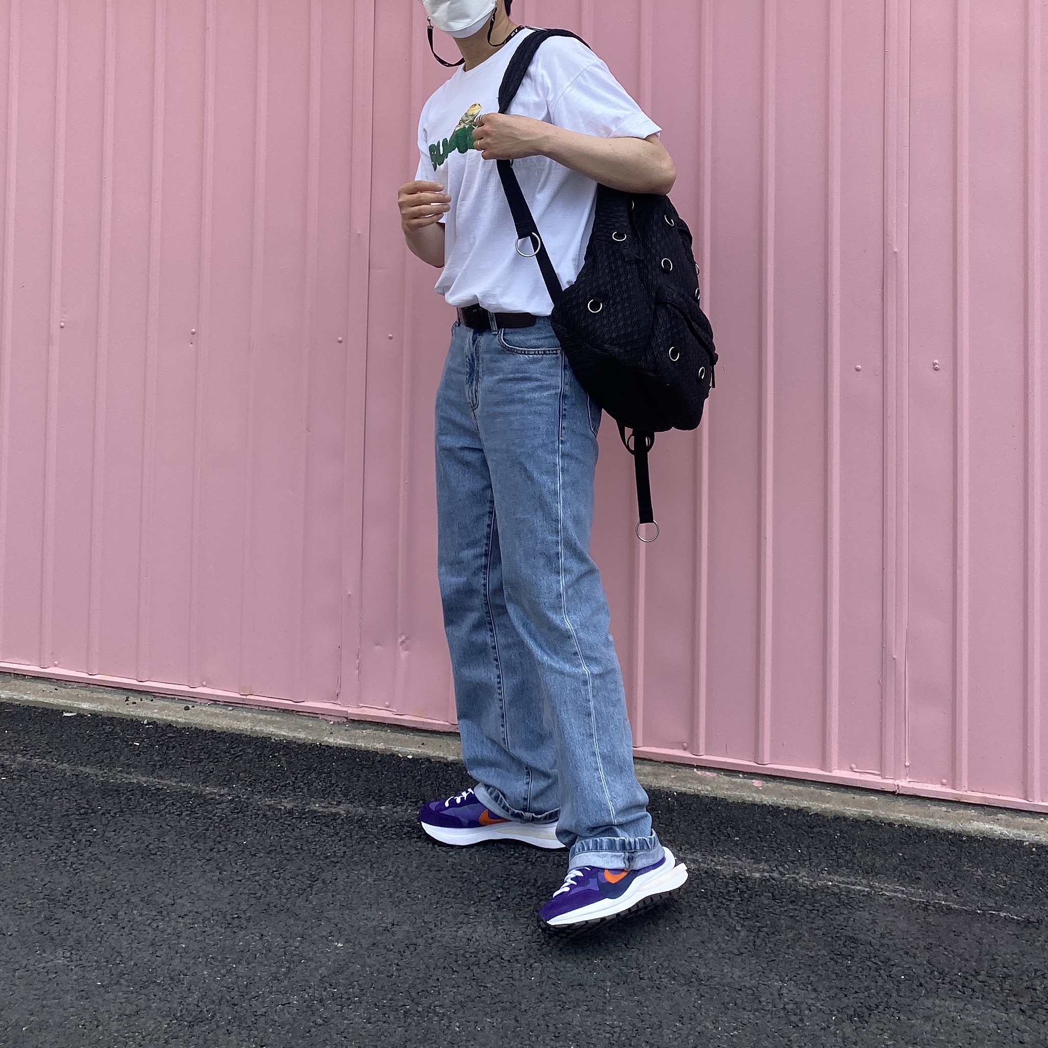 Nike x Sacai VaporWaffle Dark Iris, Supreme Lizard T-Shirt White - 20SS 착용 스타일