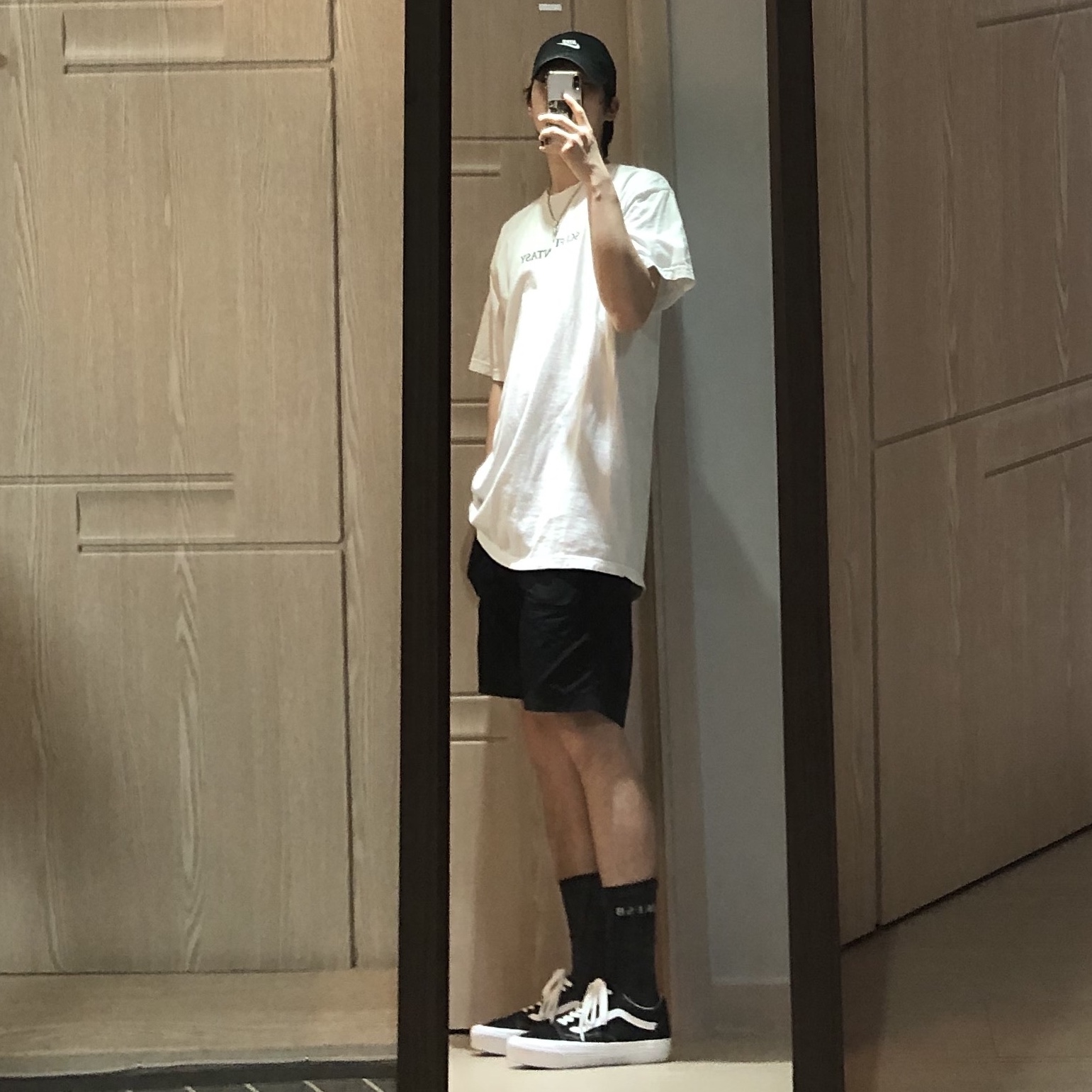 Vans Vault OG Old Skool LX Black 착용 스타일