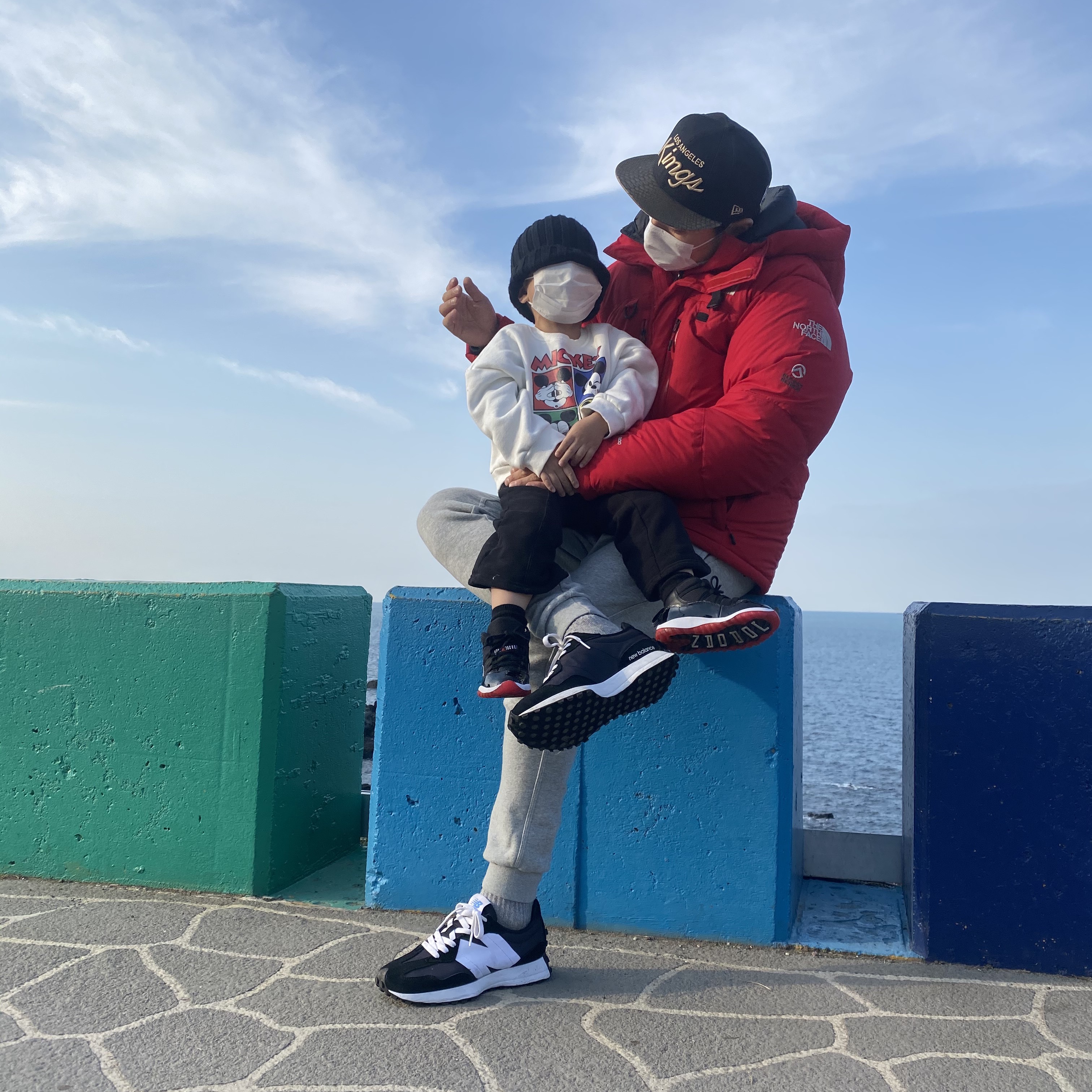 (TD) Jordan 11 Retro Bred 2019, New Balance 327 Black 착용 스타일