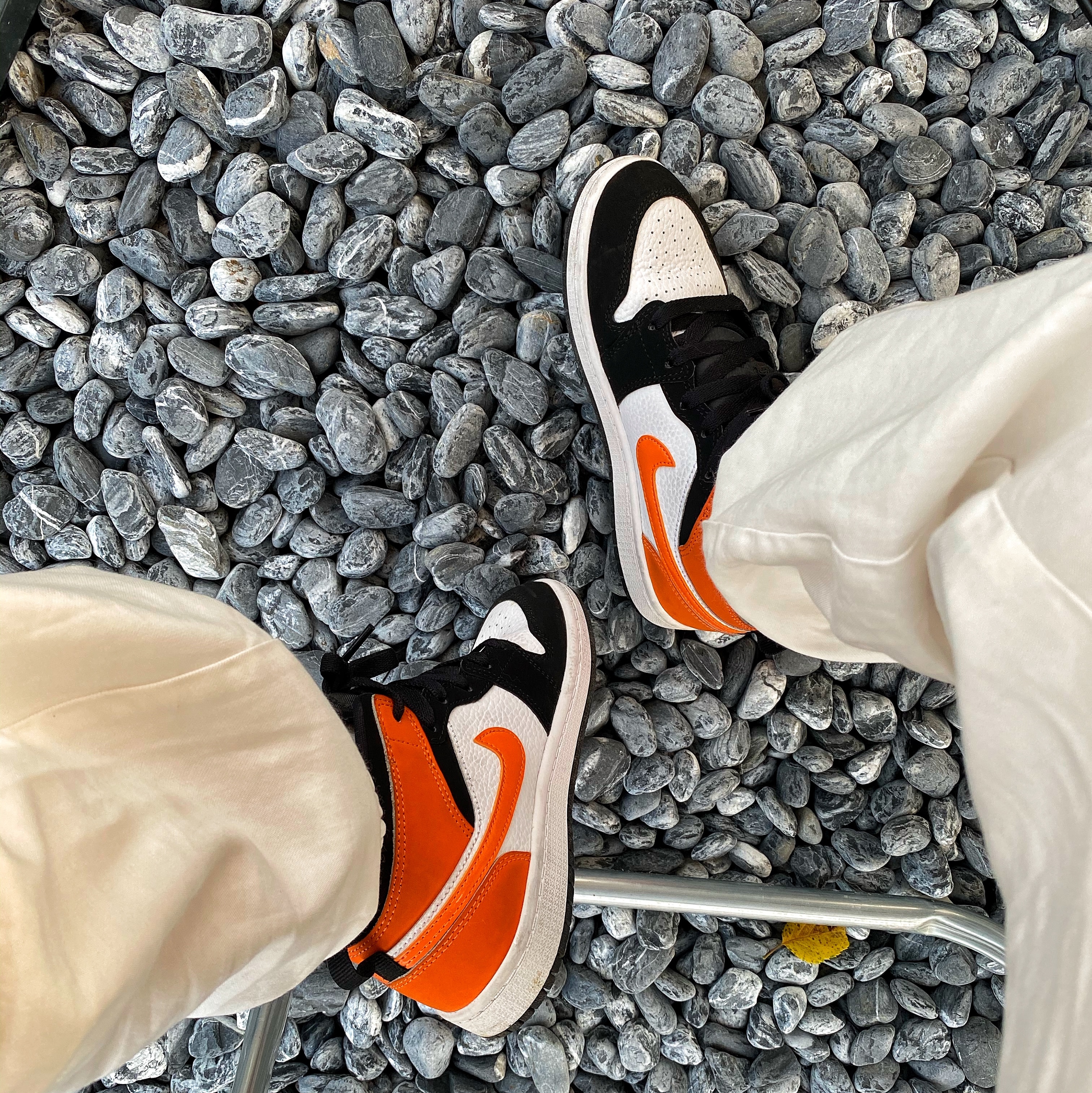 Supreme Military Camp Cap Black - 21SS, (GS) Jordan 1 Mid Shattered Backboard 착용 스타일 - 3