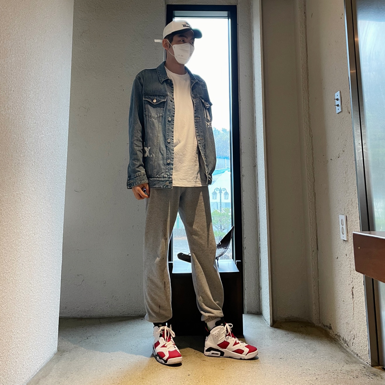 Jordan 6 Retro Carmine 2021 착용 스타일