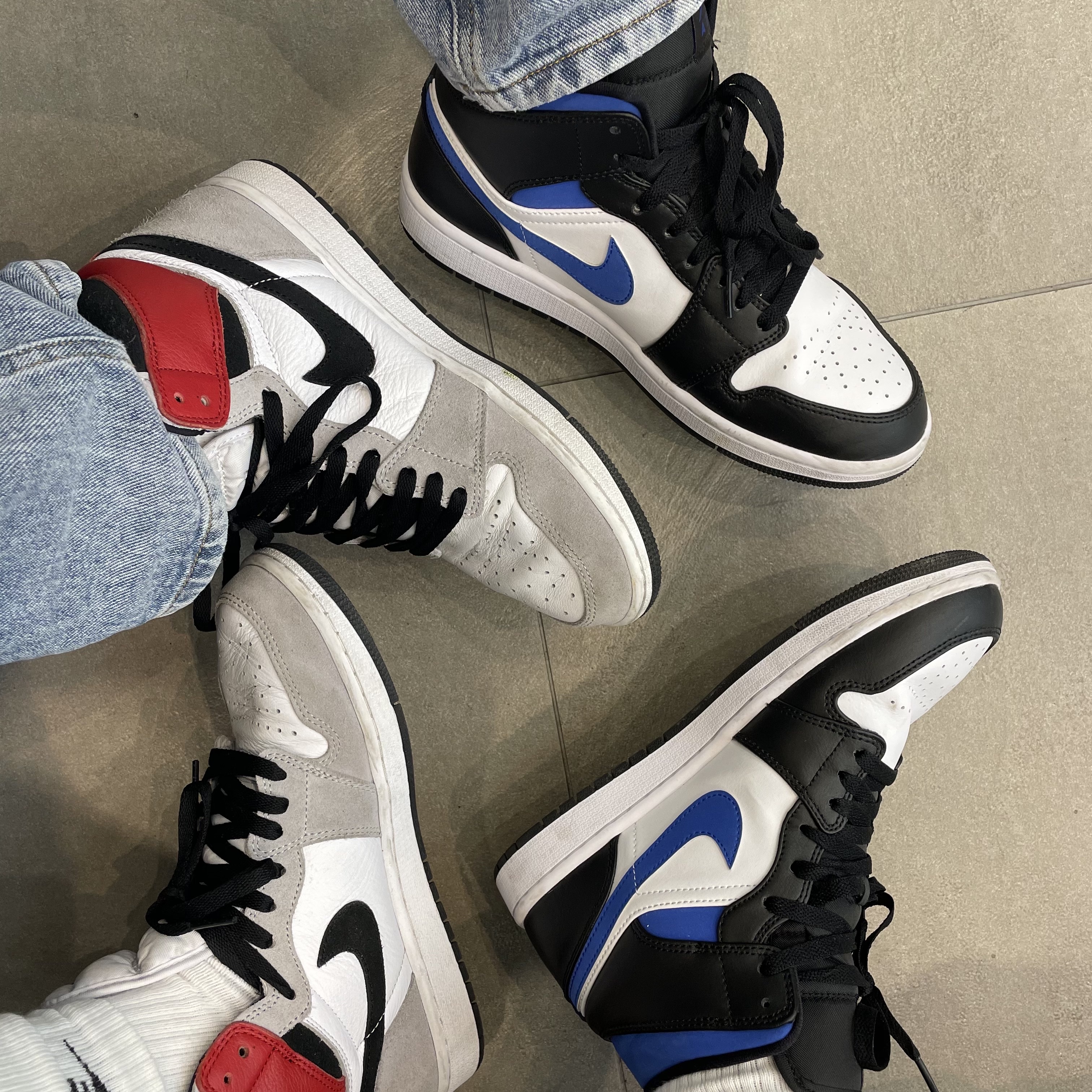 Jordan 1 Retro High OG Light Smoke Grey, Jordan 1 Mid Racer Blue 착용 스타일 - 2