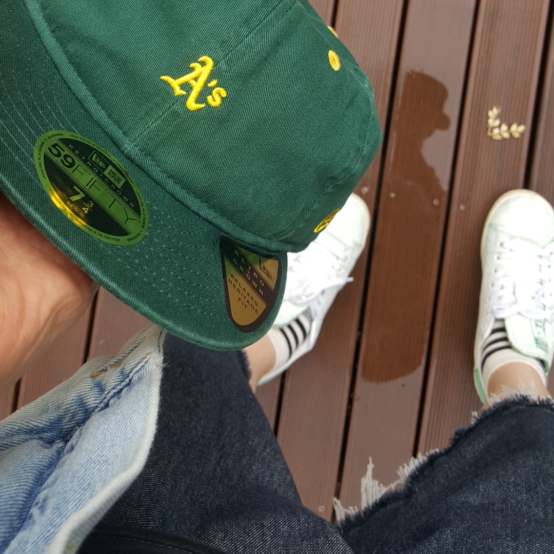 Adidas Stan Smith Forever Green, Adidas x Disney Stan Smith Kermit The Frog Off White 착용 스타일 - 1