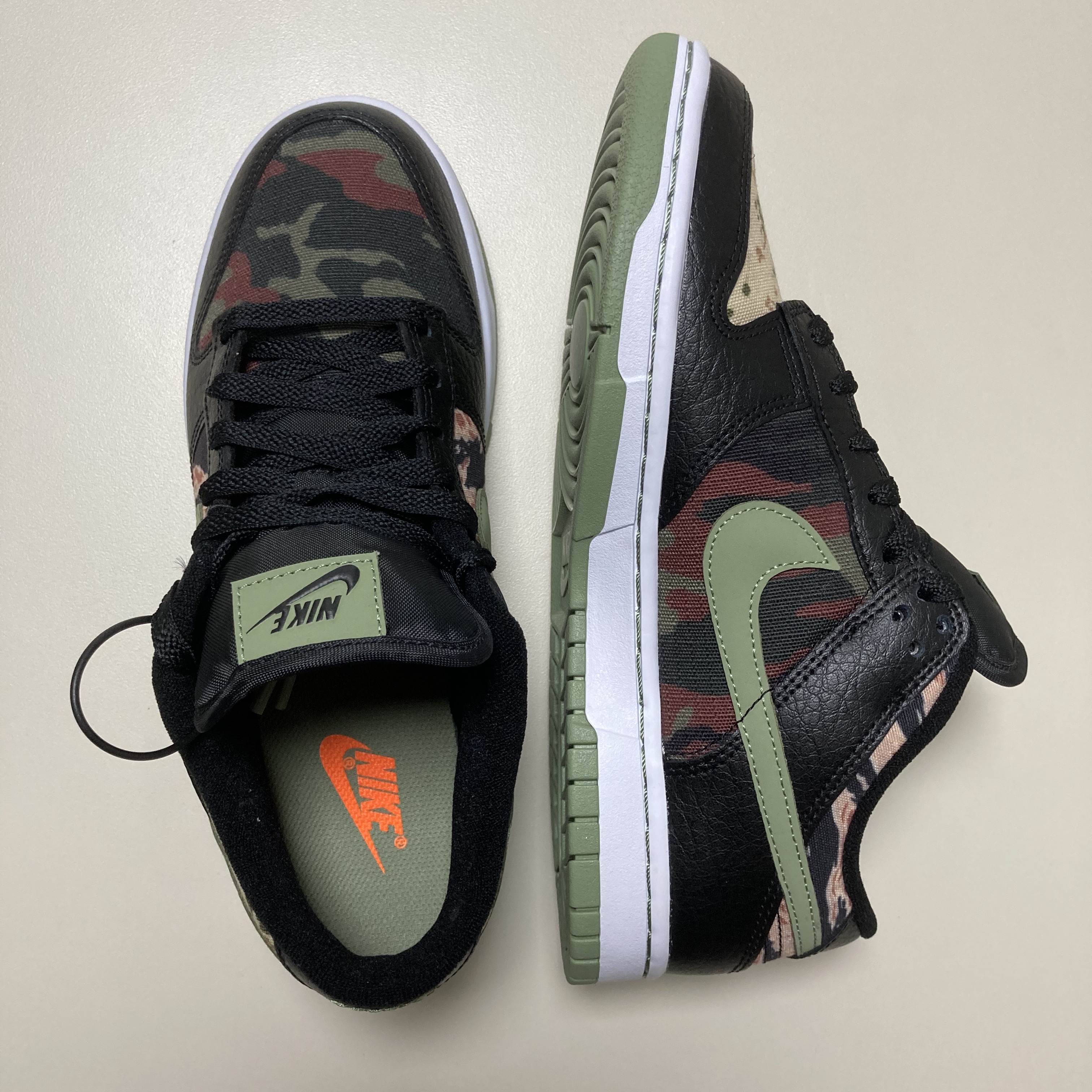 Nike Dunk Low SE Black Multi Camo 착용 스타일 - 1