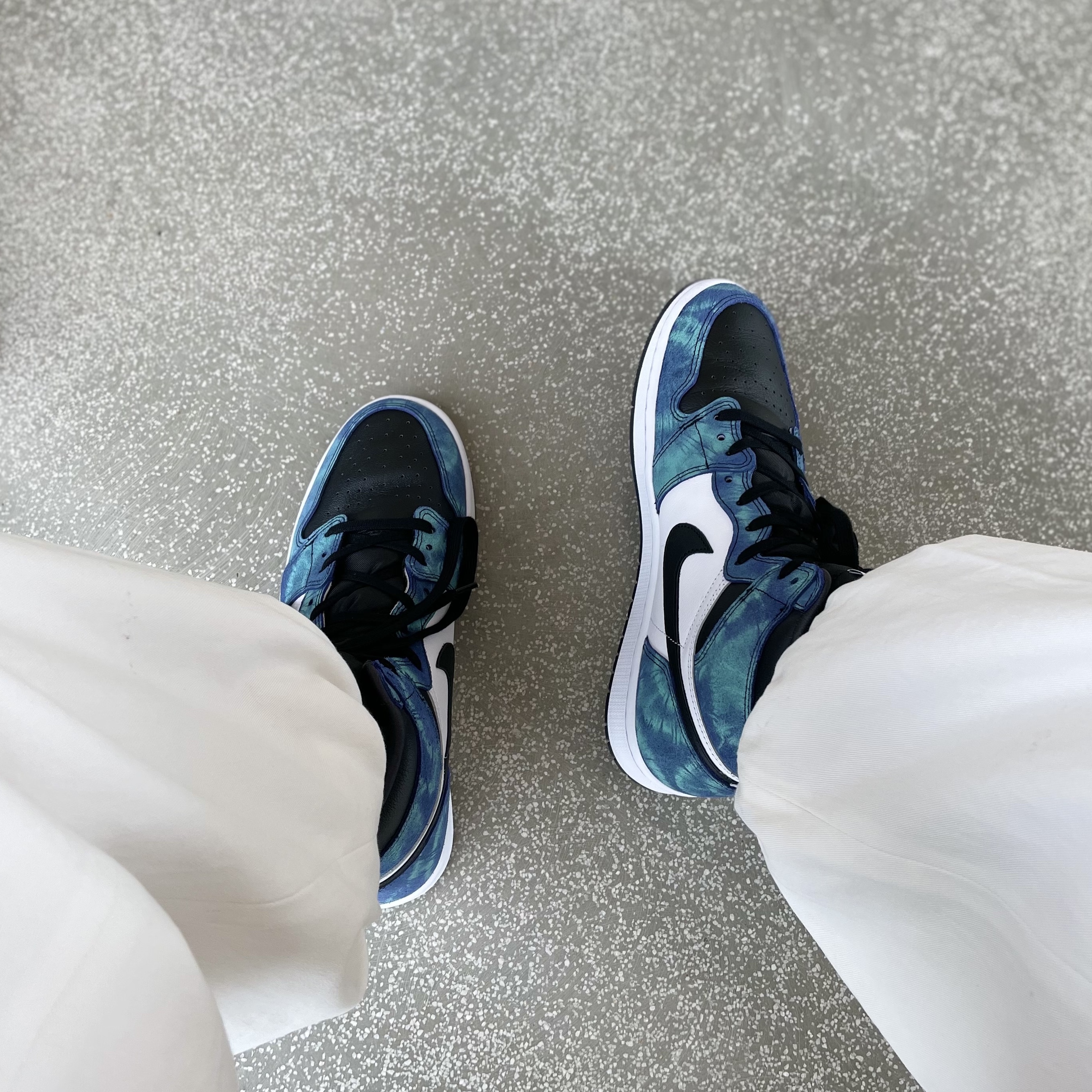 (W) Jordan 1 Retro High Tie-Dye 착용 스타일