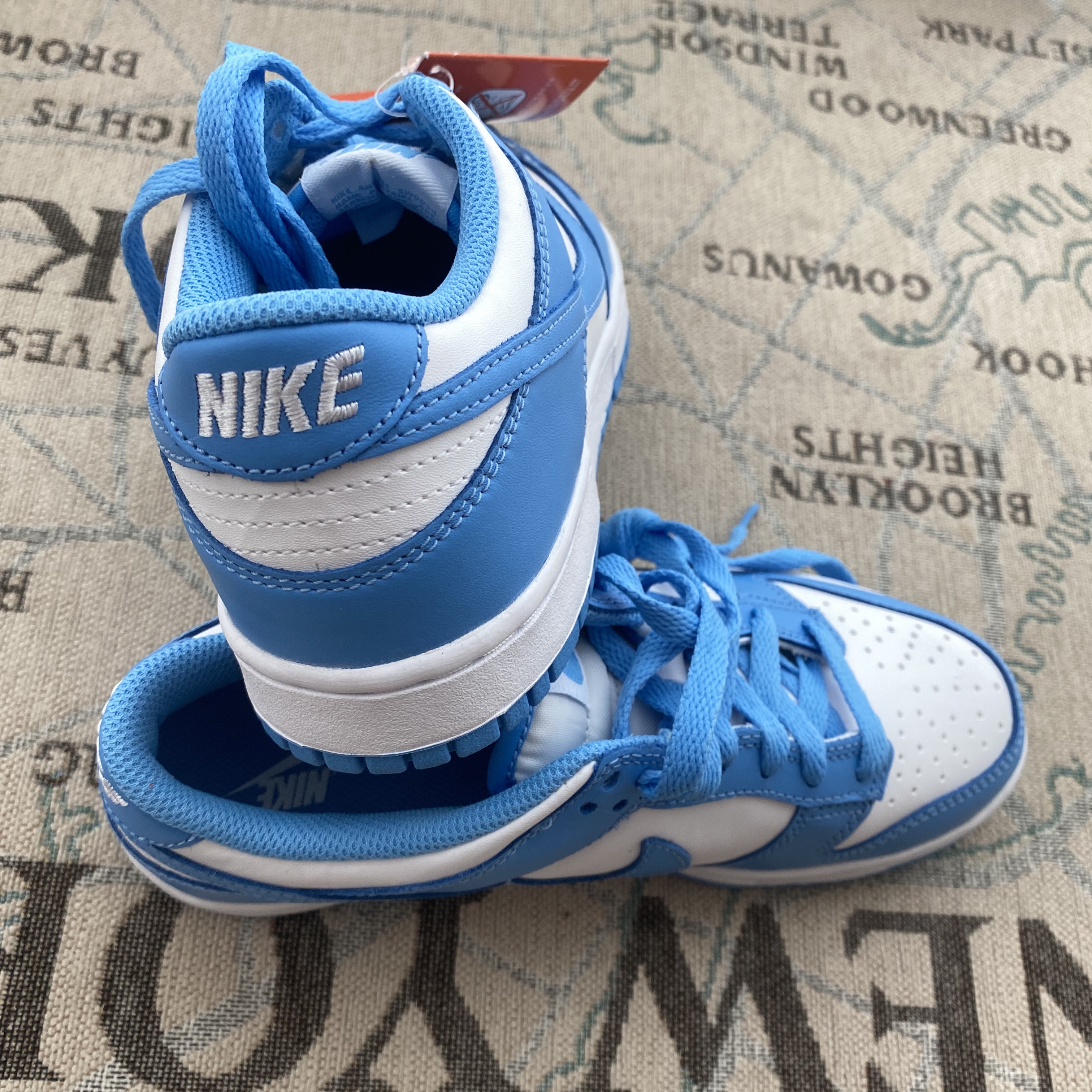 (GS) Nike Dunk Low University Blue 착용 스타일 - 3