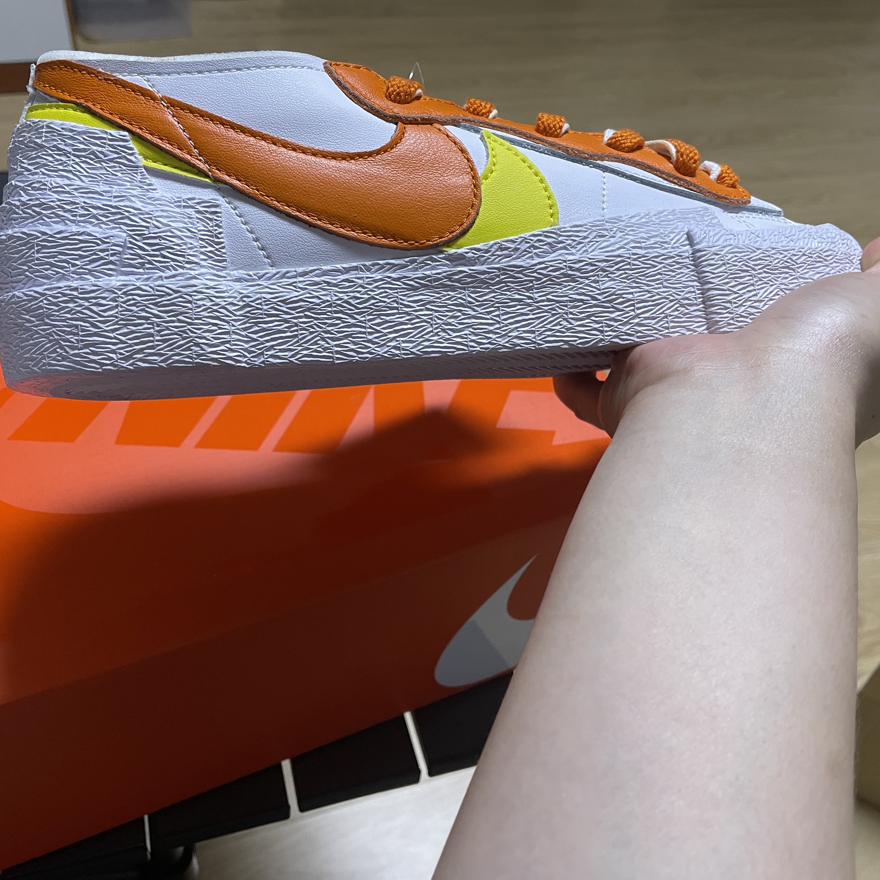 Nike x Sacai Blazer Low Magma Orange 착용 스타일