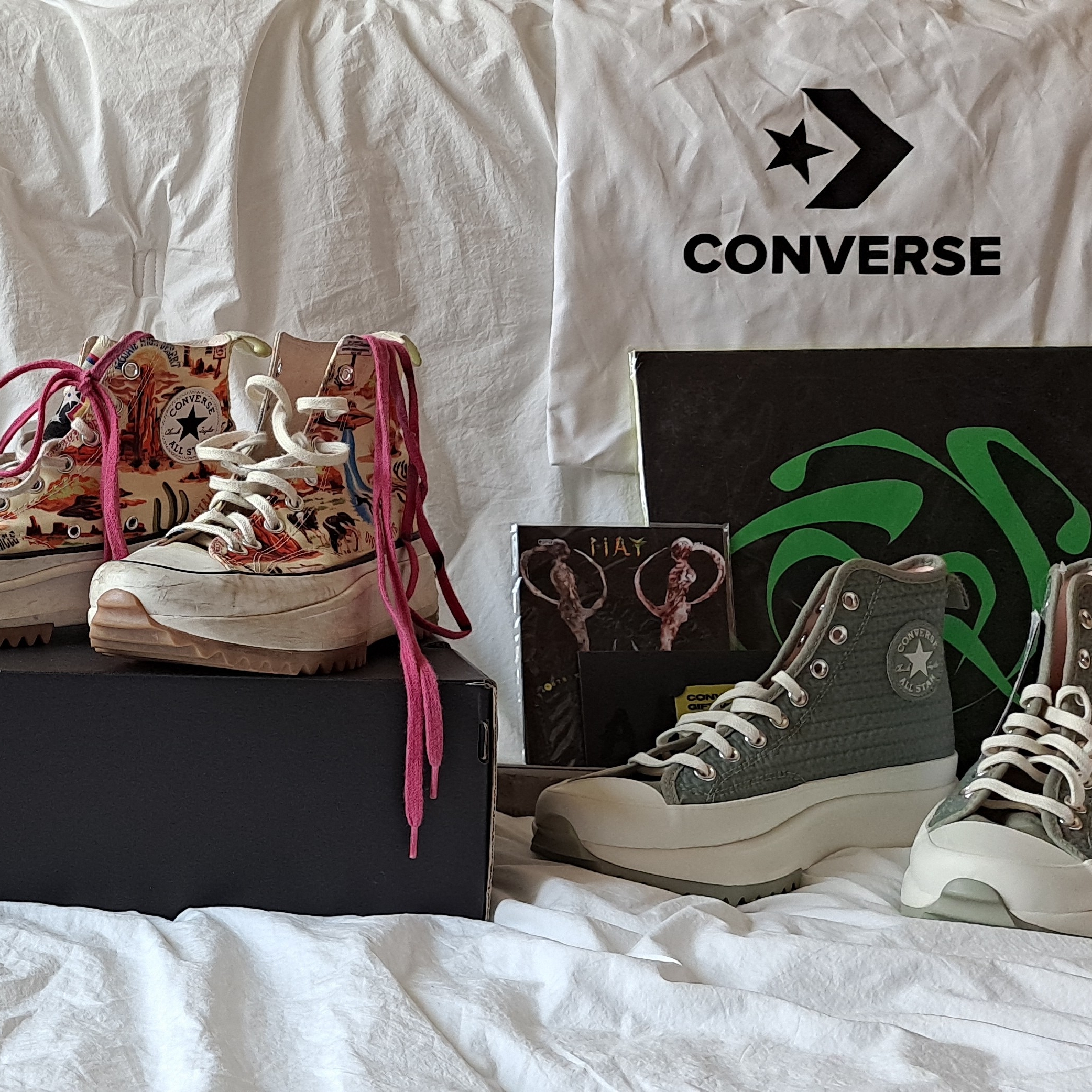 Converse x JW Anderson Run Star Hike Hi Black, Converse Run Star Hike Hi Twisted Resort 착용 스타일 - 2
