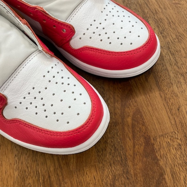 Jordan 1 Retro High OG Light Fusion Red 착용 스타일 - 3