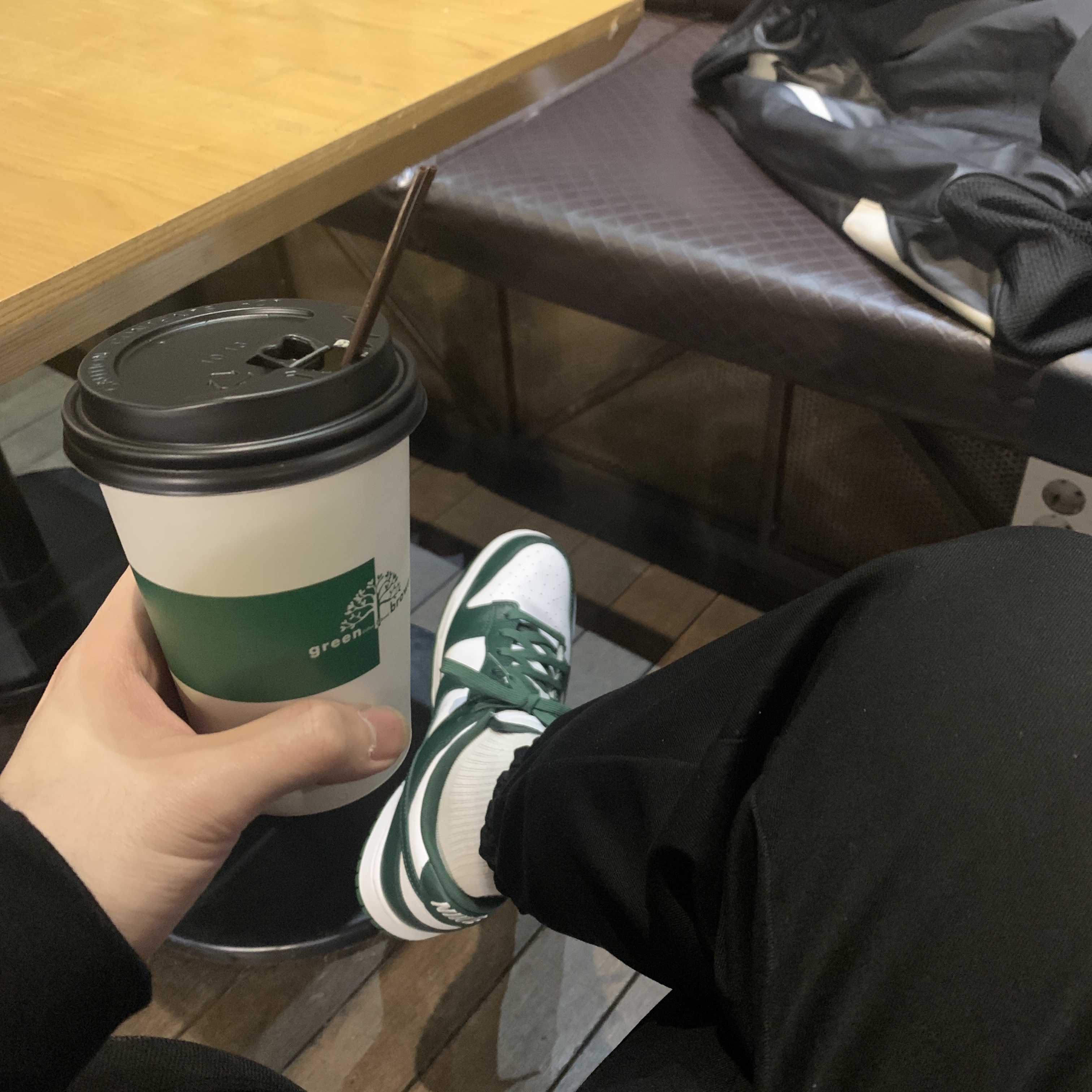Nike Dunk Low Retro Varsity Green 착용 스타일
