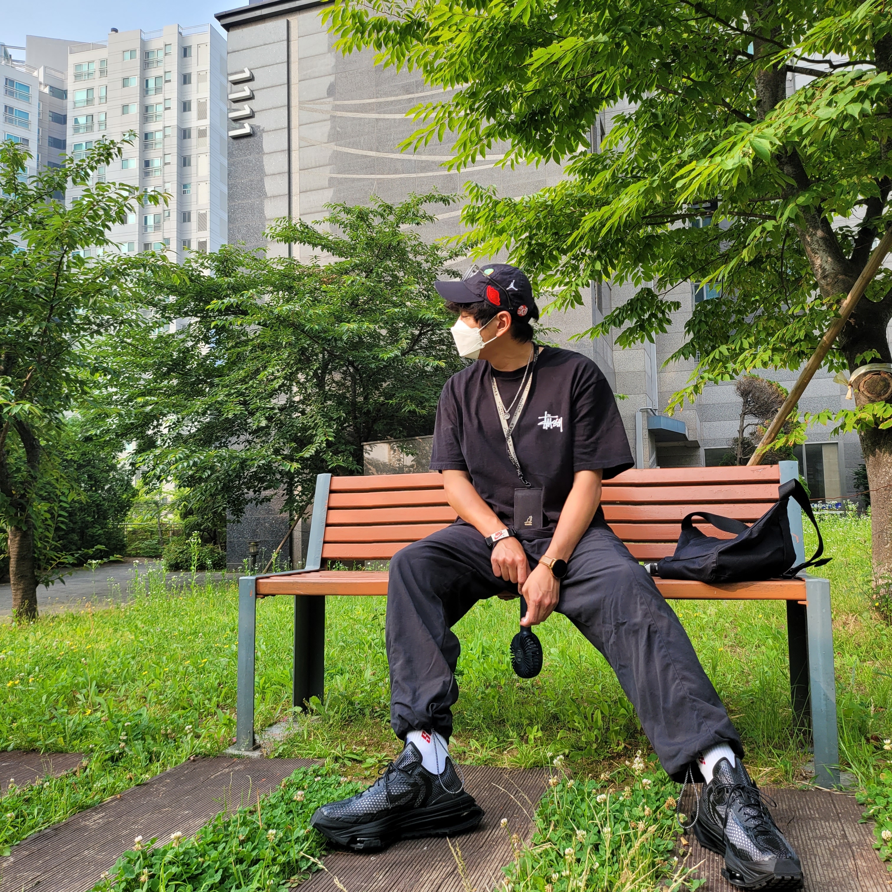 Nike x Matthew M Williams Zoom 004 Triple Black, Stussy Ocean Dream T-Shirt Black 착용 스타일