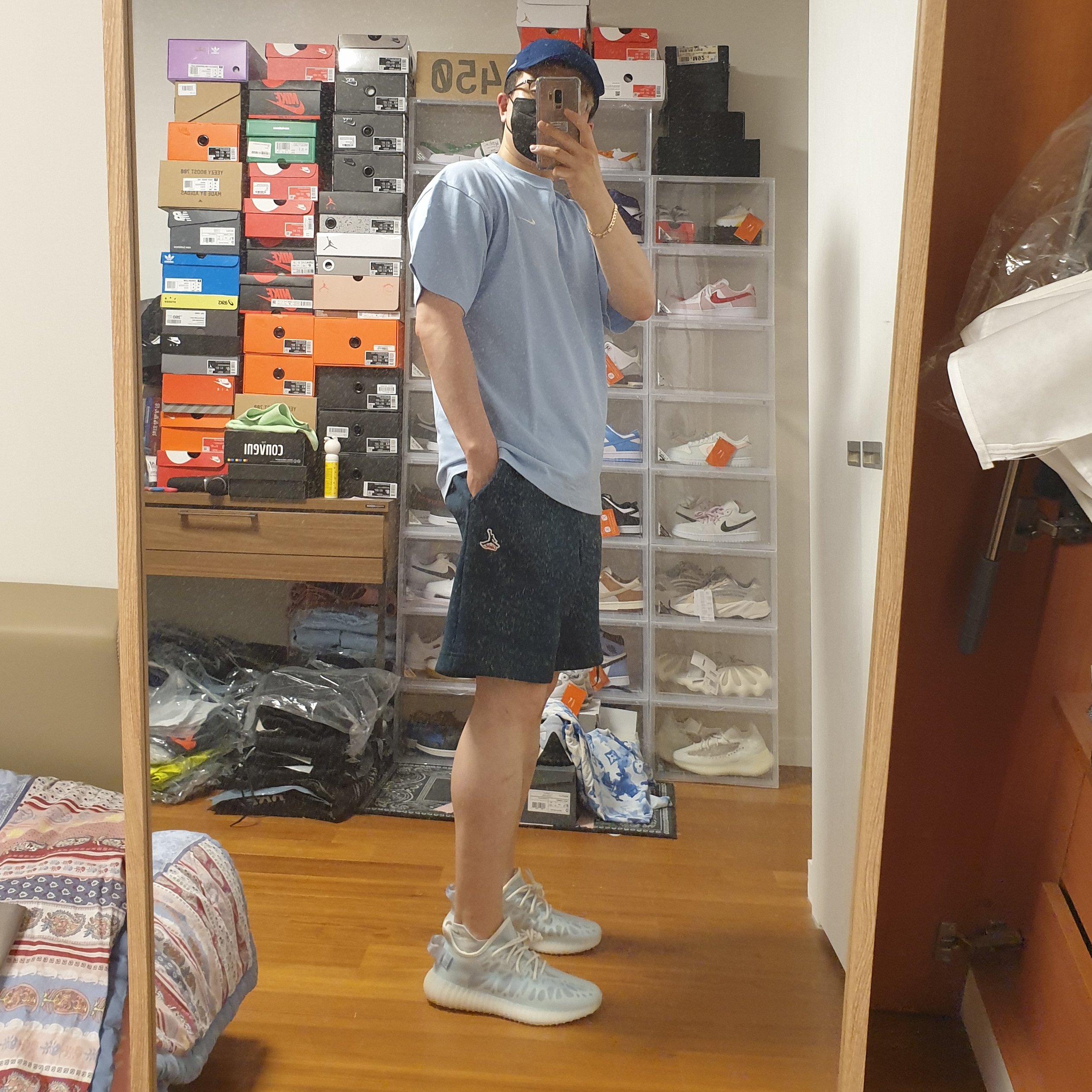 Nike x Drake Nocta Cardinal Stock Essential Cap Navy, Nike NRG Solo Swoosh T-Shirt Psychic Blue - US/EU 착용 스타일 - 3
