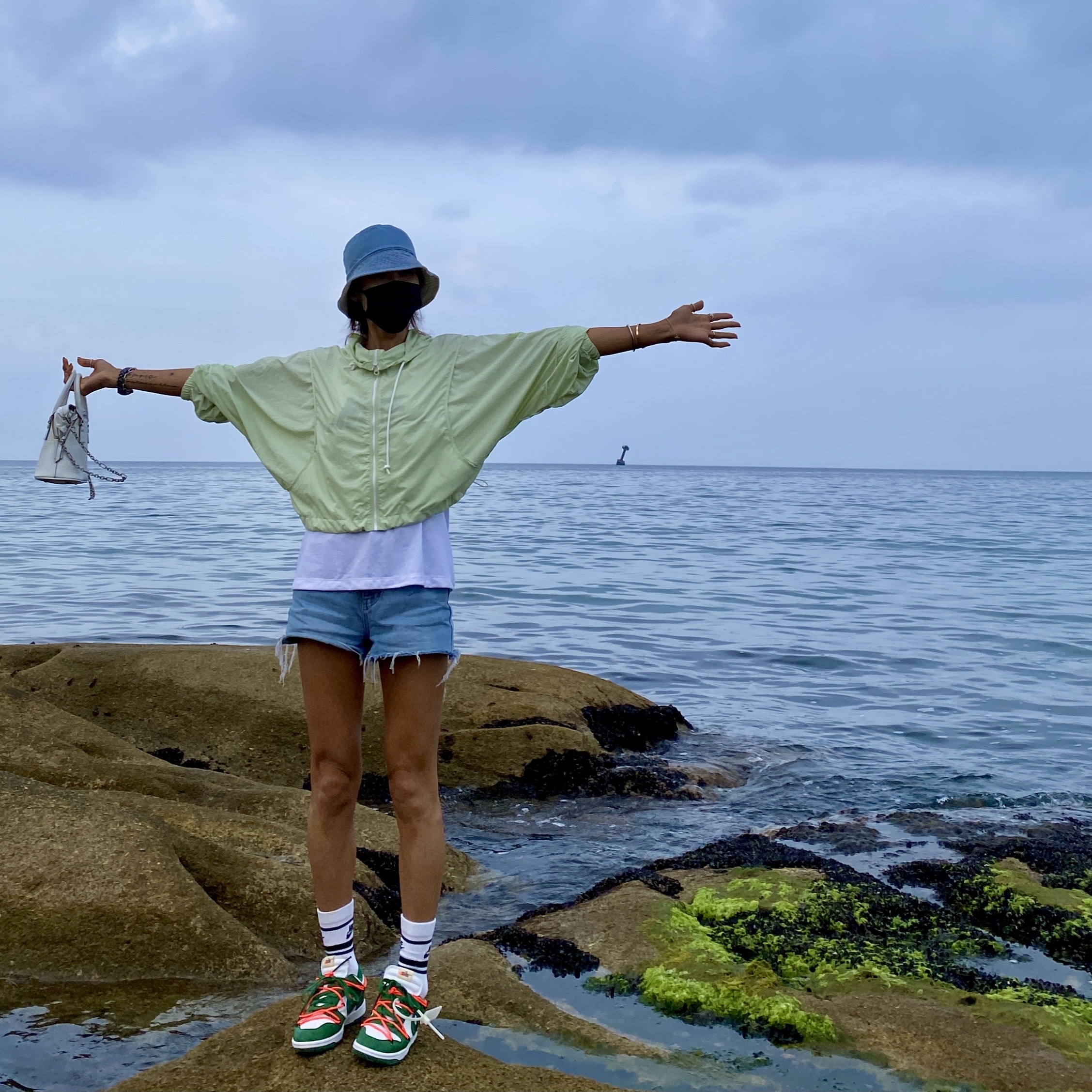 Nike x Off-White Dunk Low Pine Green 착용 스타일 - 2