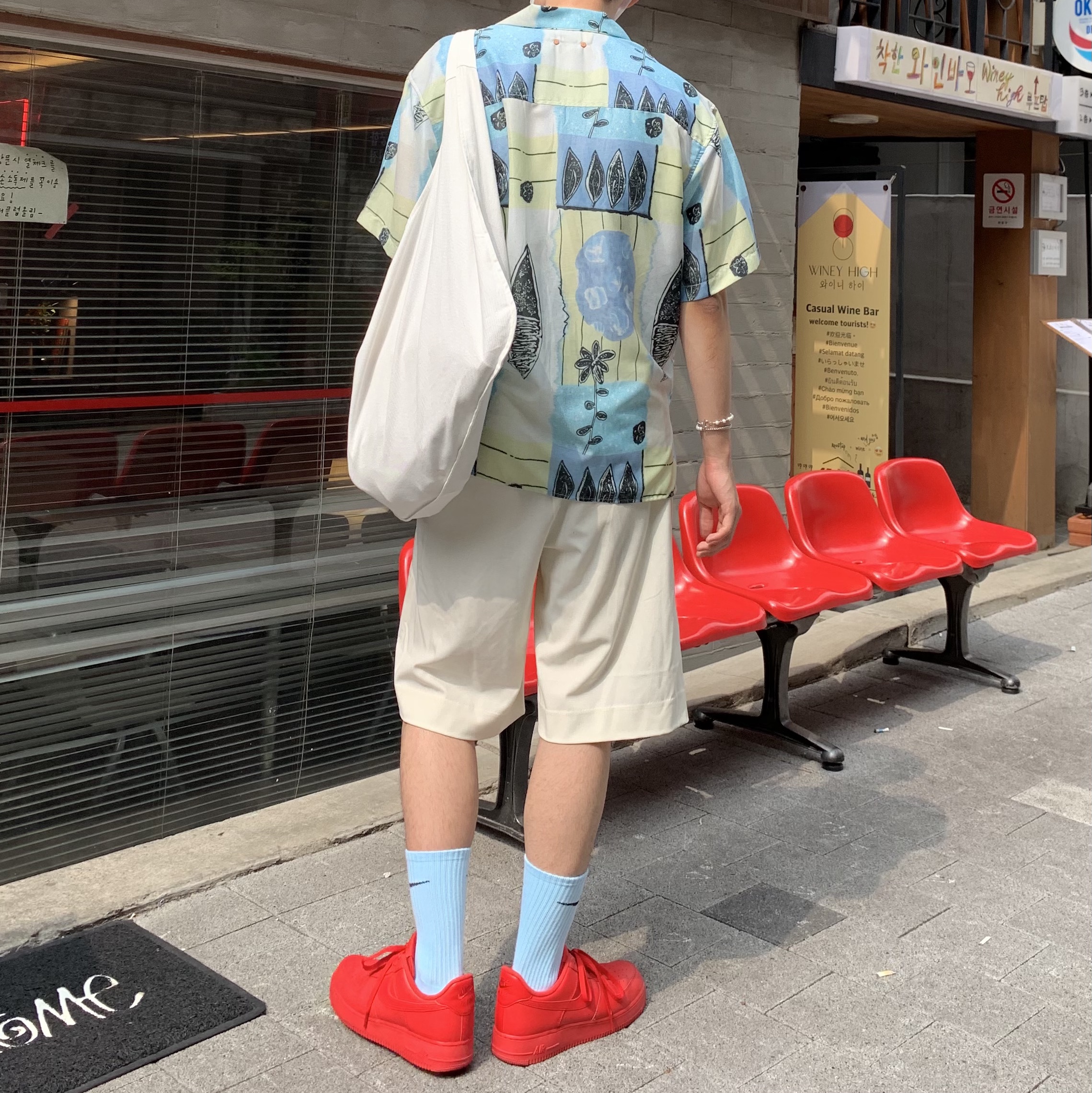 Nike Air Force 1 '07 LV8 Low 1 Triple Red 착용 스타일 - 2