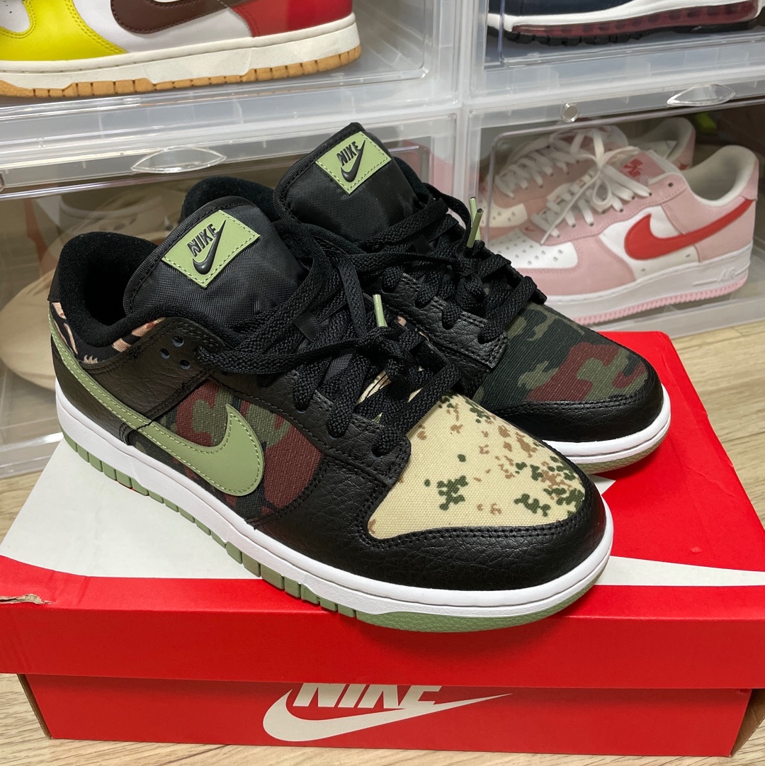Nike Dunk Low SE Black Multi Camo 착용 스타일