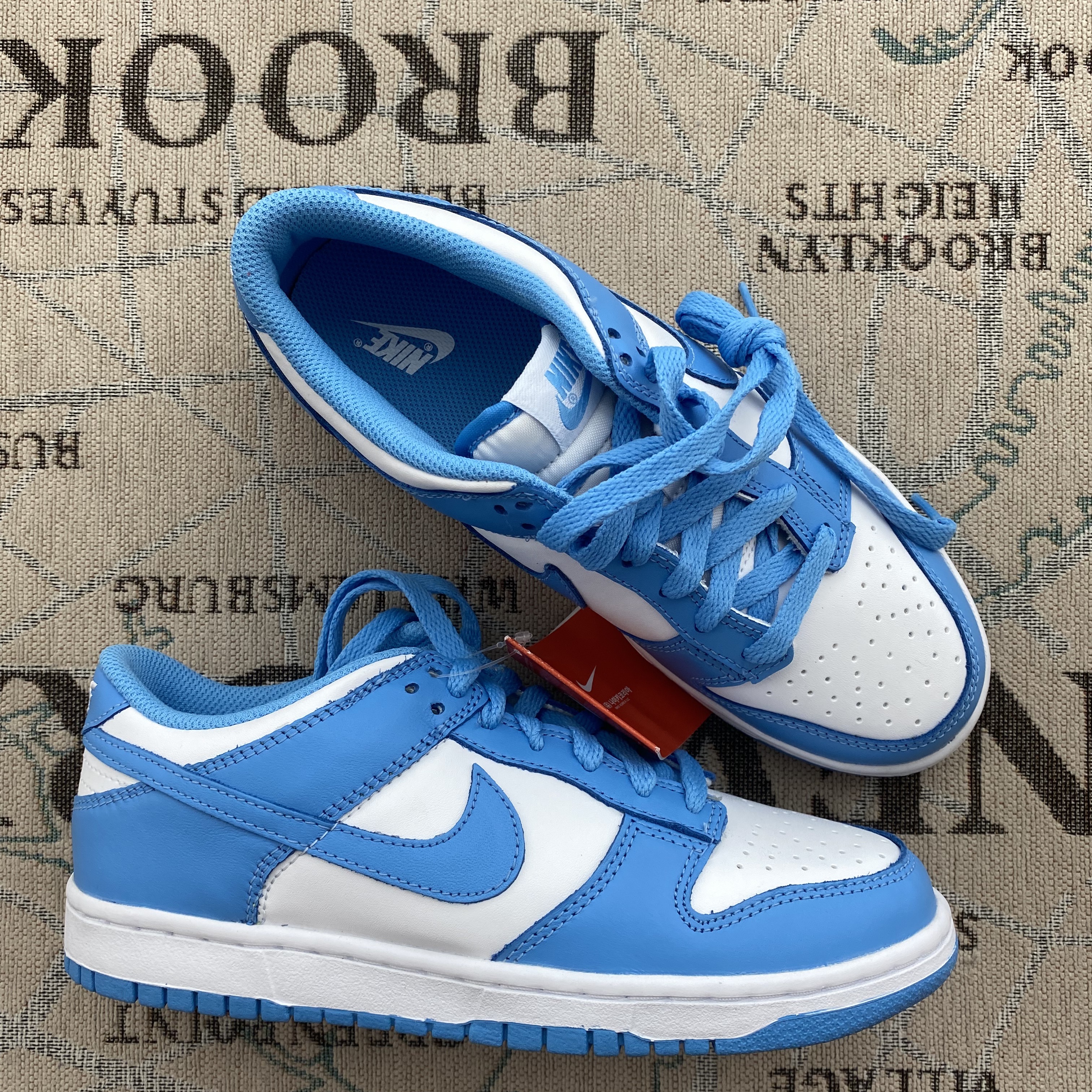 (GS) Nike Dunk Low University Blue 착용 스타일 - 1