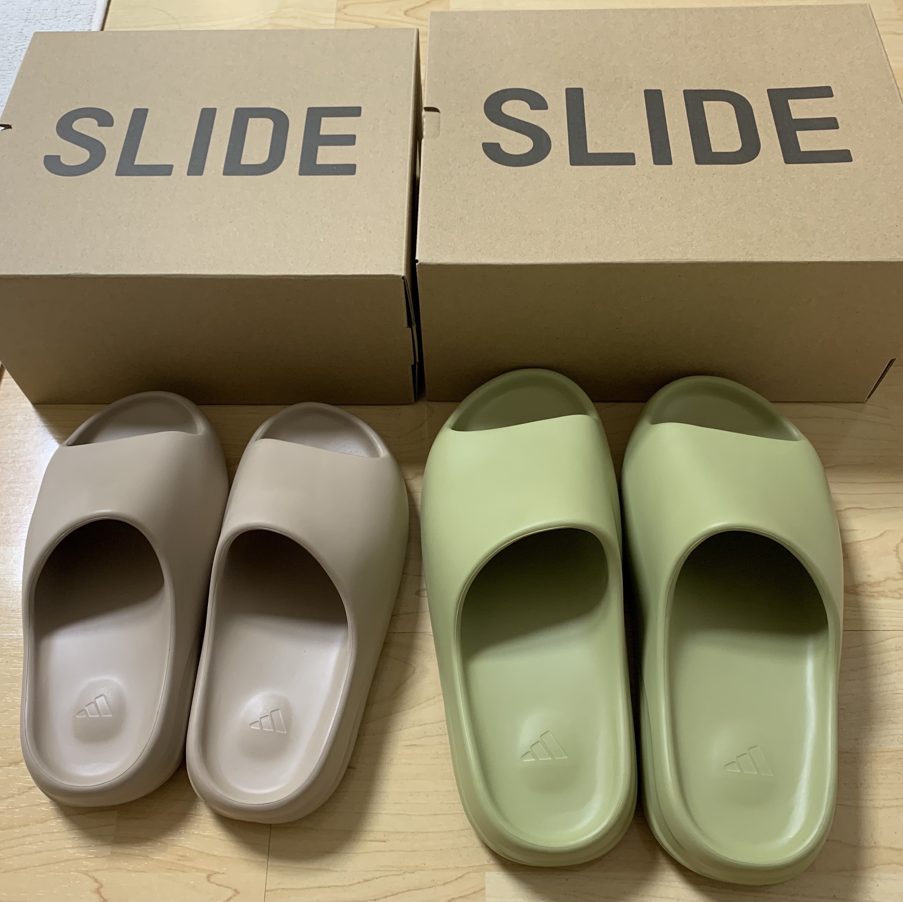 Adidas Yeezy Slide Resin 2021, Adidas Yeezy Slide Pure 착용 스타일 - 1