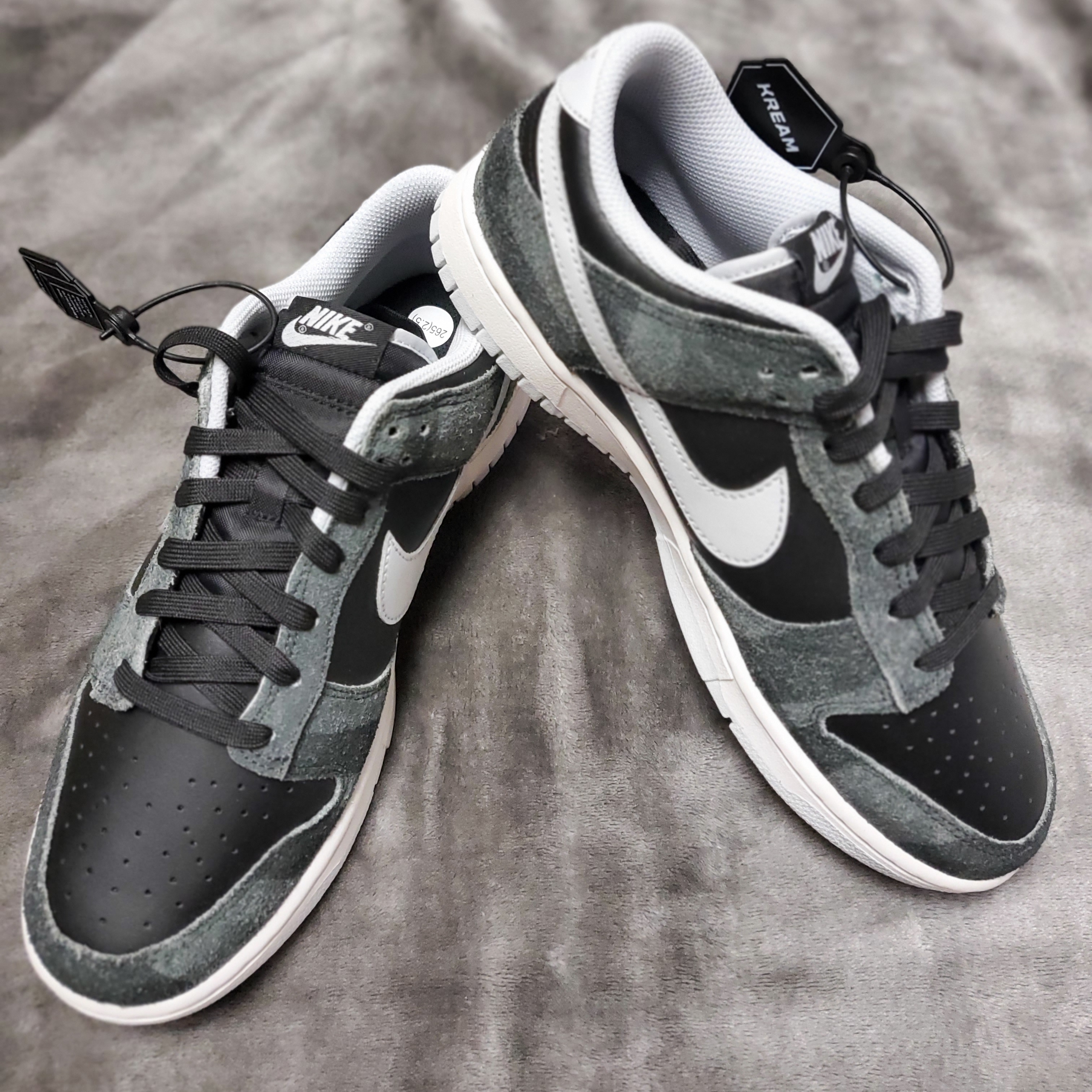 Nike Dunk Low Retro PRM Zebra 착용 스타일 - 1