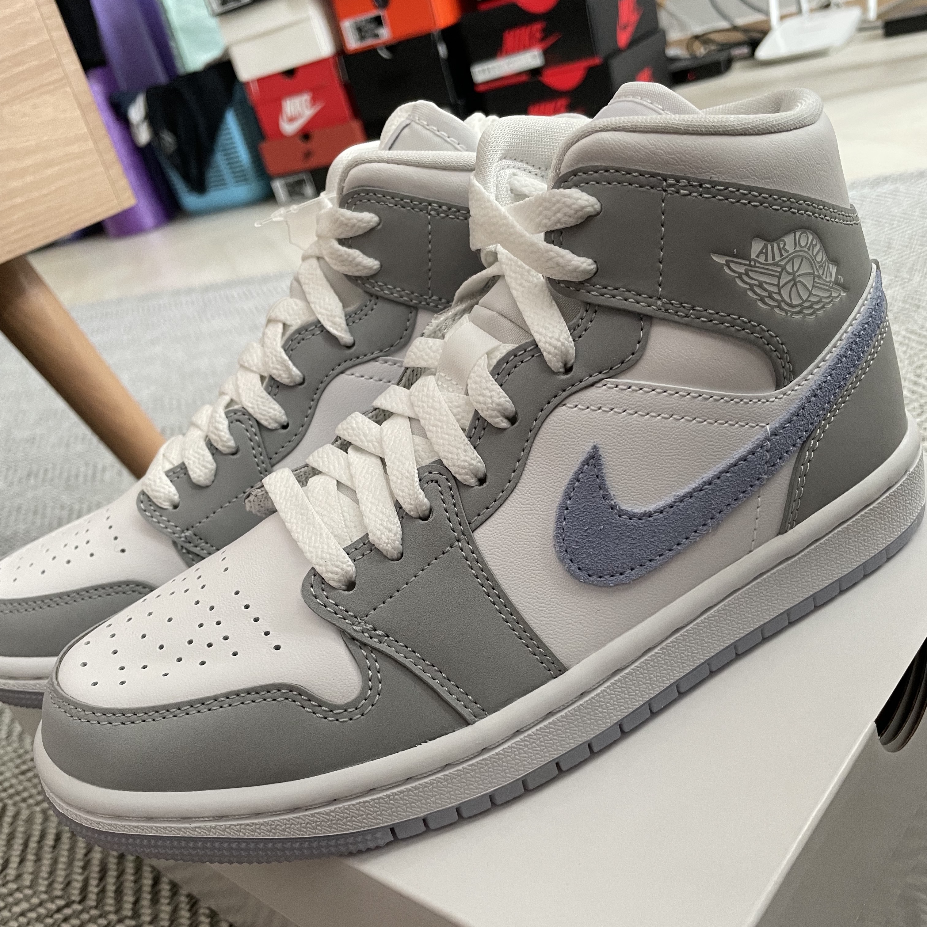 (W) Jordan 1 Mid Wolf Grey 착용 스타일