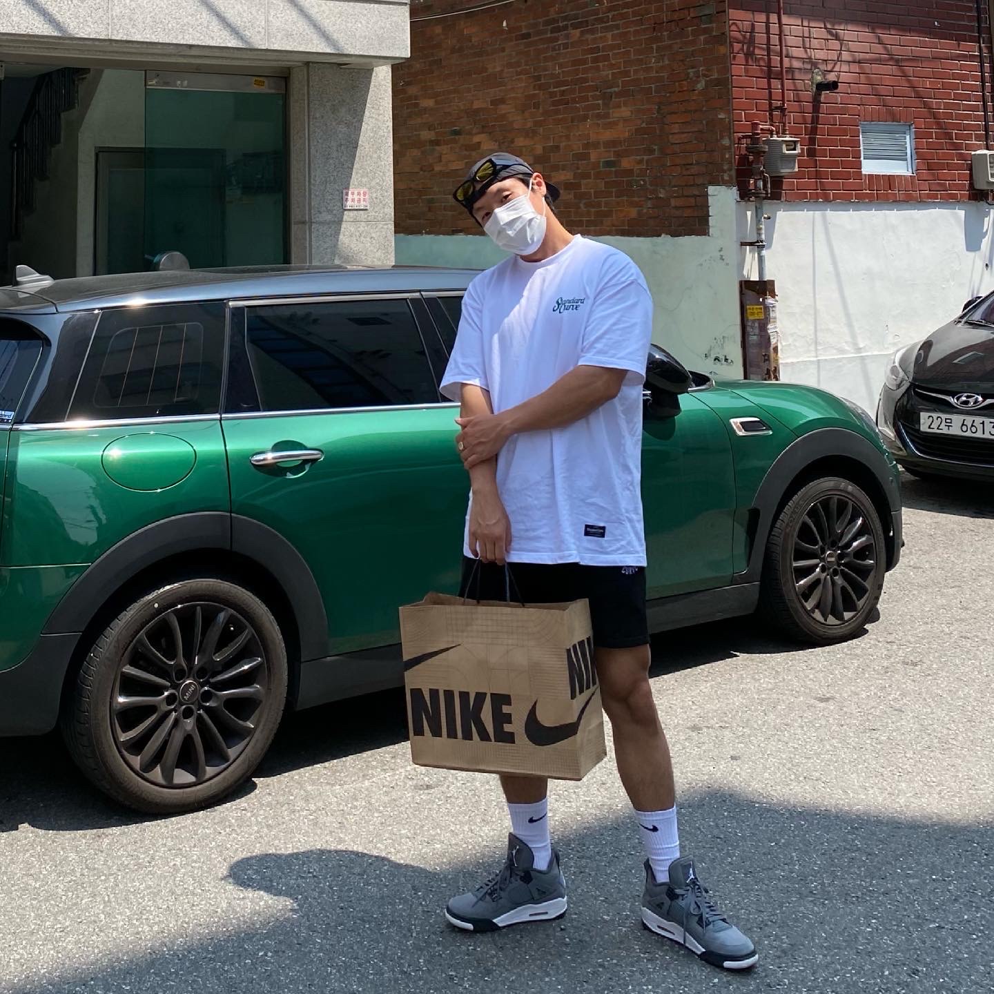 Jordan 4 Retro Cool Grey 2019 착용 스타일 - 2