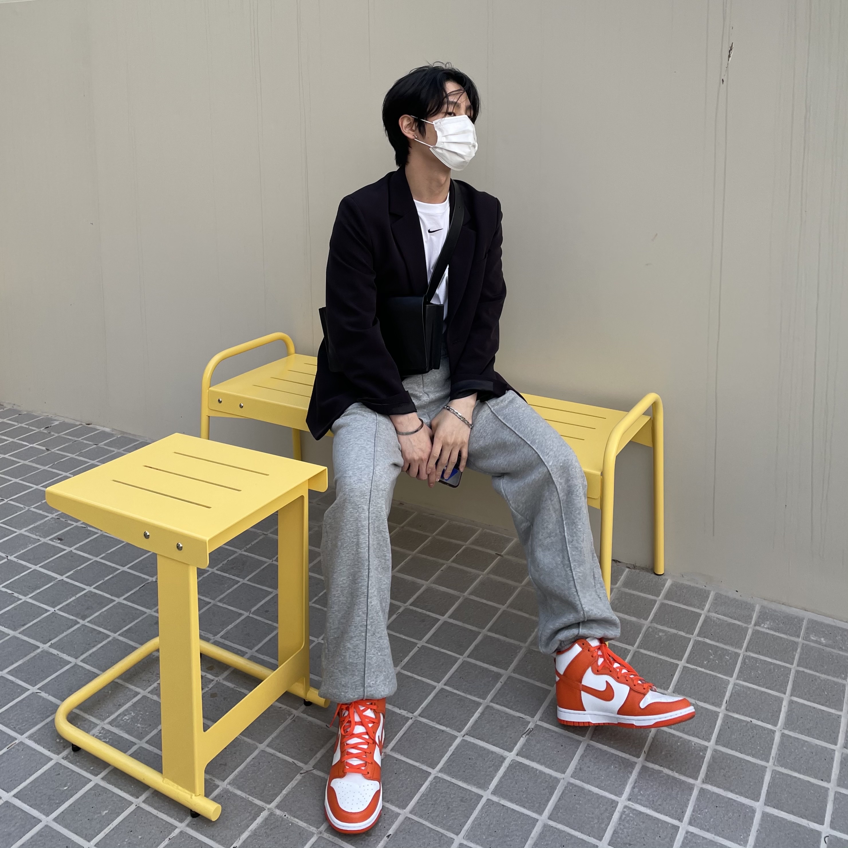 Nike Dunk High Retro Orange Blaze 착용 스타일 - 1