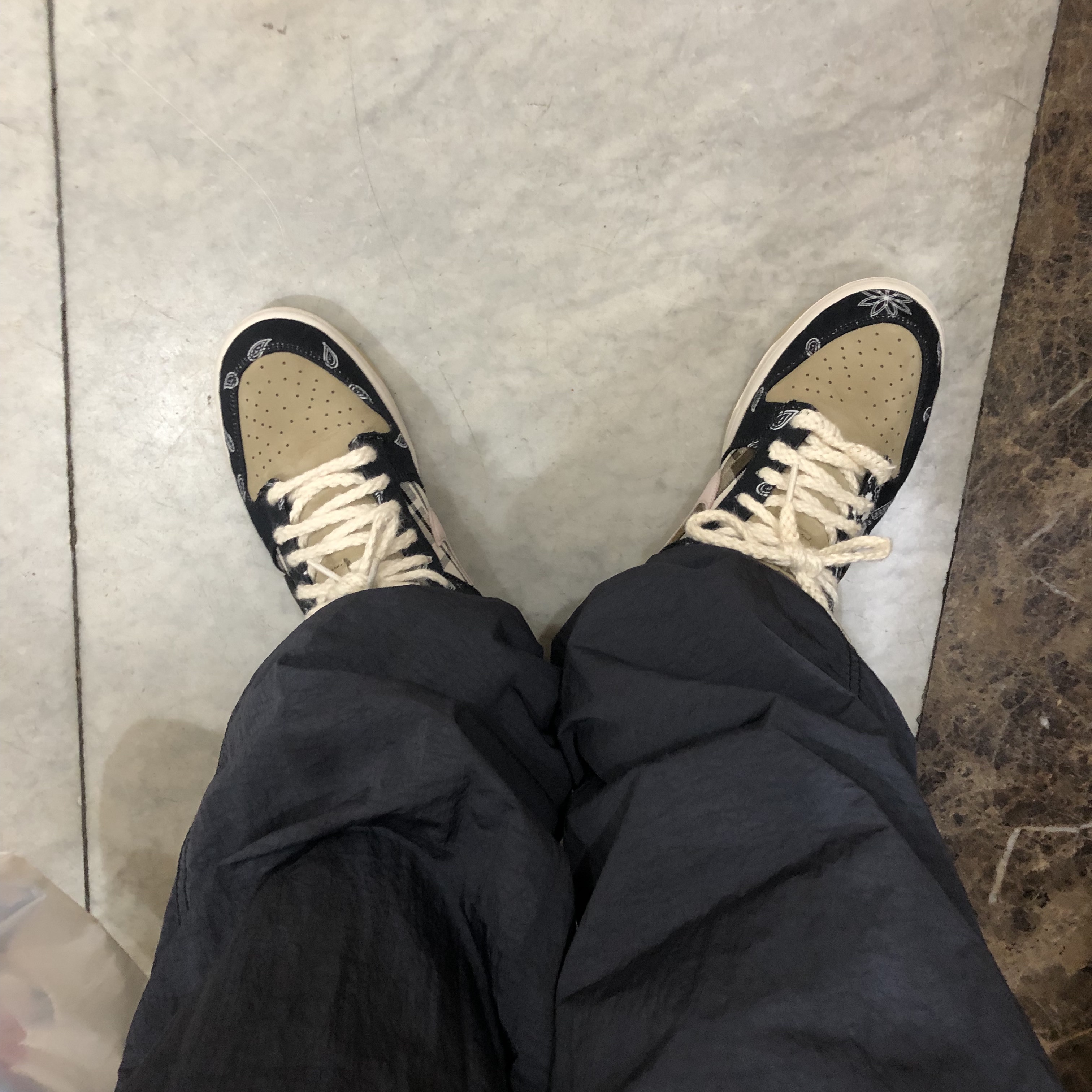 Nike x Travis Scott SB Dunk Low 착용 스타일 - 3