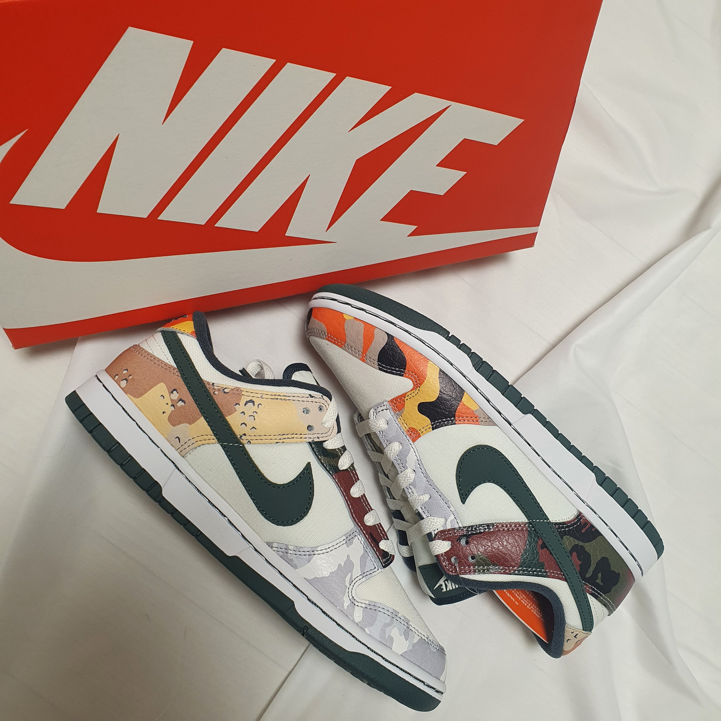 Nike Dunk Low SE Sail Multi Camo 착용 스타일