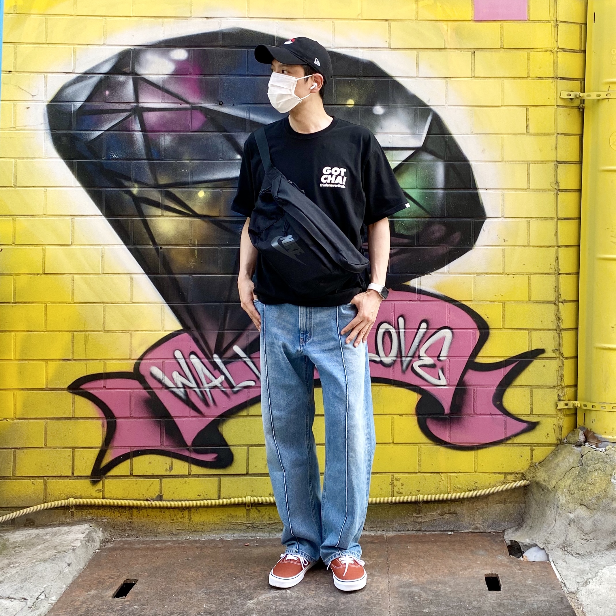 Vans Vault OG Authentic LX Chili Pepper Red 착용 스타일 - 2