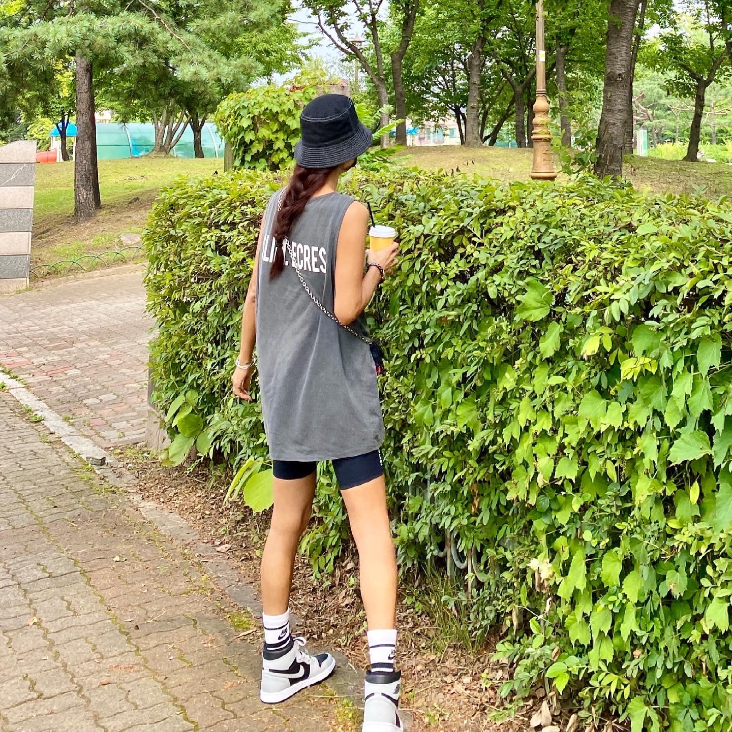 Jordan 1 Retro High OG Shadow 2.0 착용 스타일 - 2