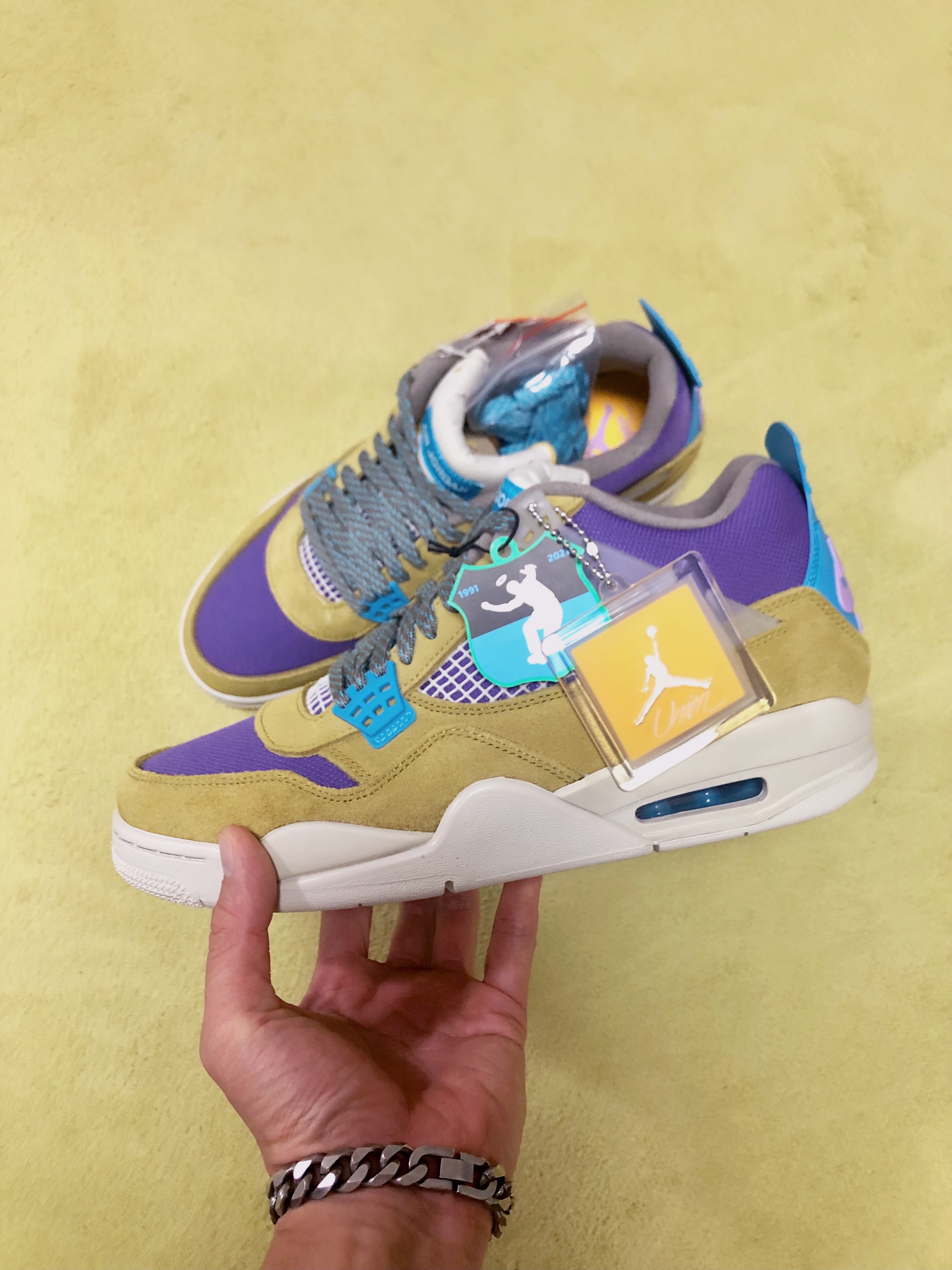 Jordan 4 x Union Retro SP Desert Moss 착용 스타일 - 5