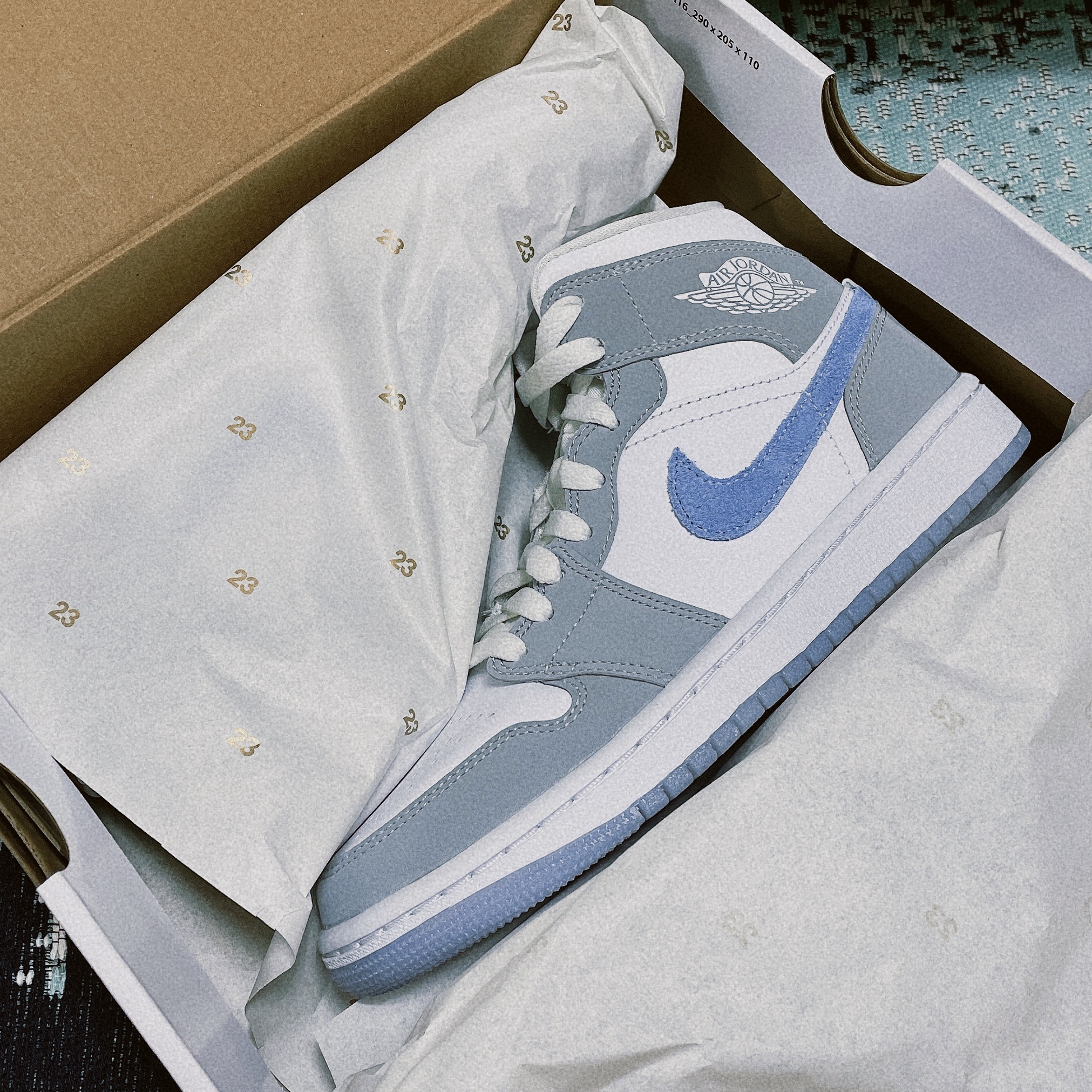 (W) Jordan 1 Mid Wolf Grey 착용 스타일