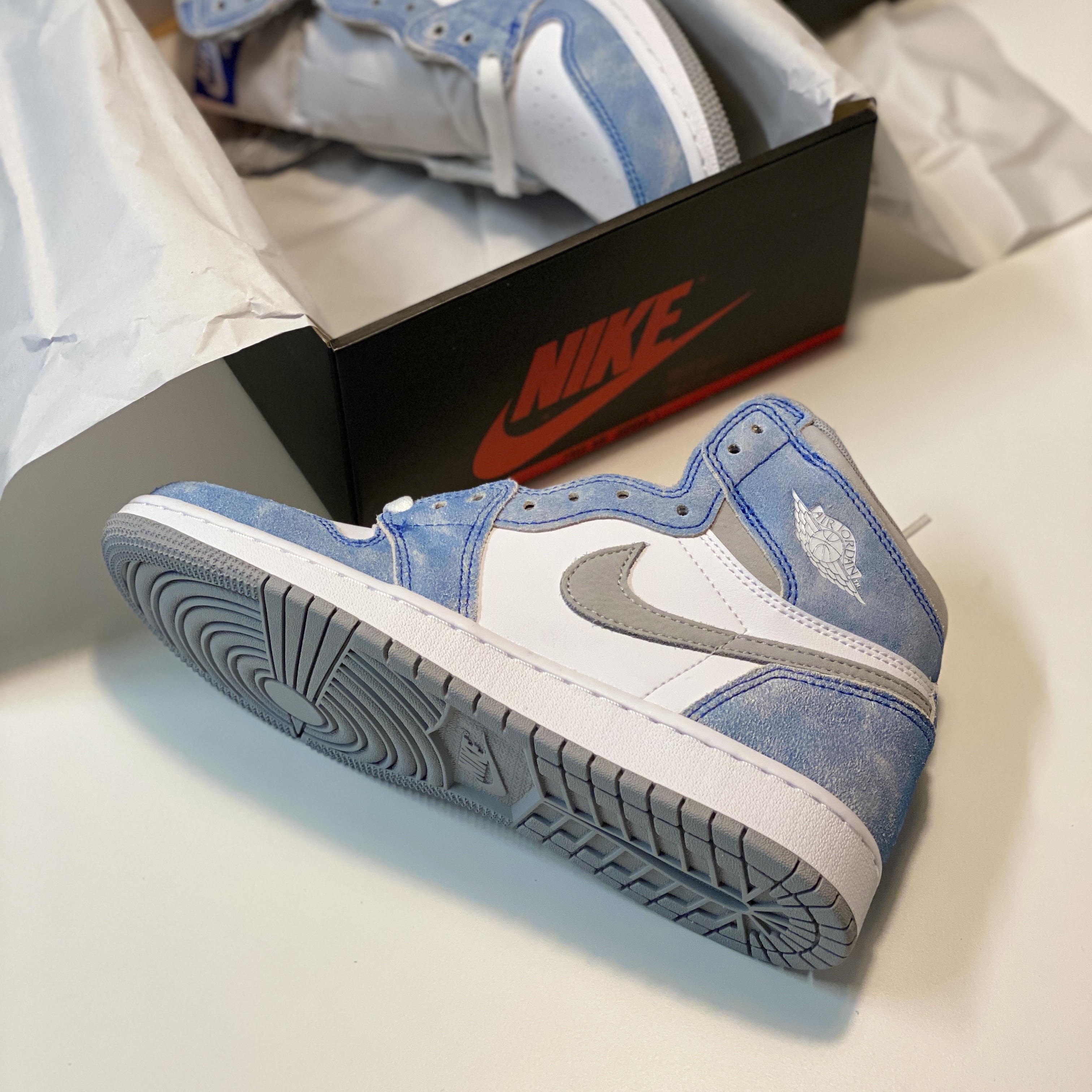 (GS) Jordan 1 Retro High OG Hyper Royal 착용 스타일