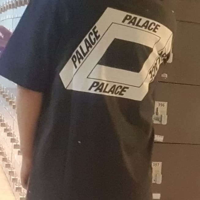 Palace Dodgy But Lush T-Shirt Navy - 21SS 착용 스타일