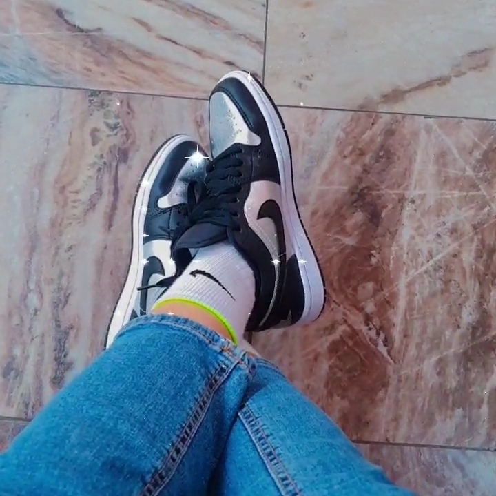 (W) Jordan 1 Low SE Silver Toe 착용 스타일