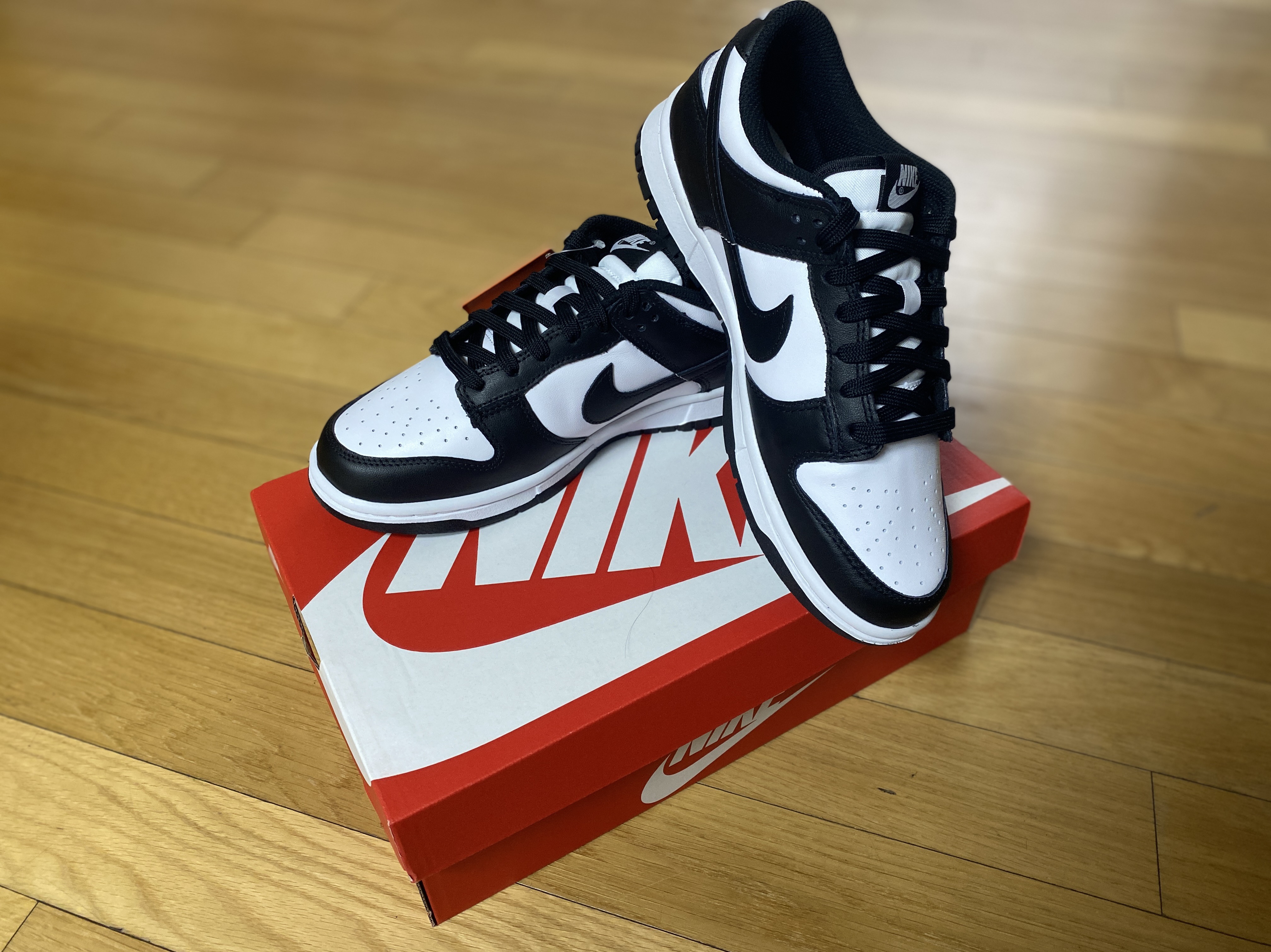 (W) Nike Dunk Low Black 착용 스타일 - 2