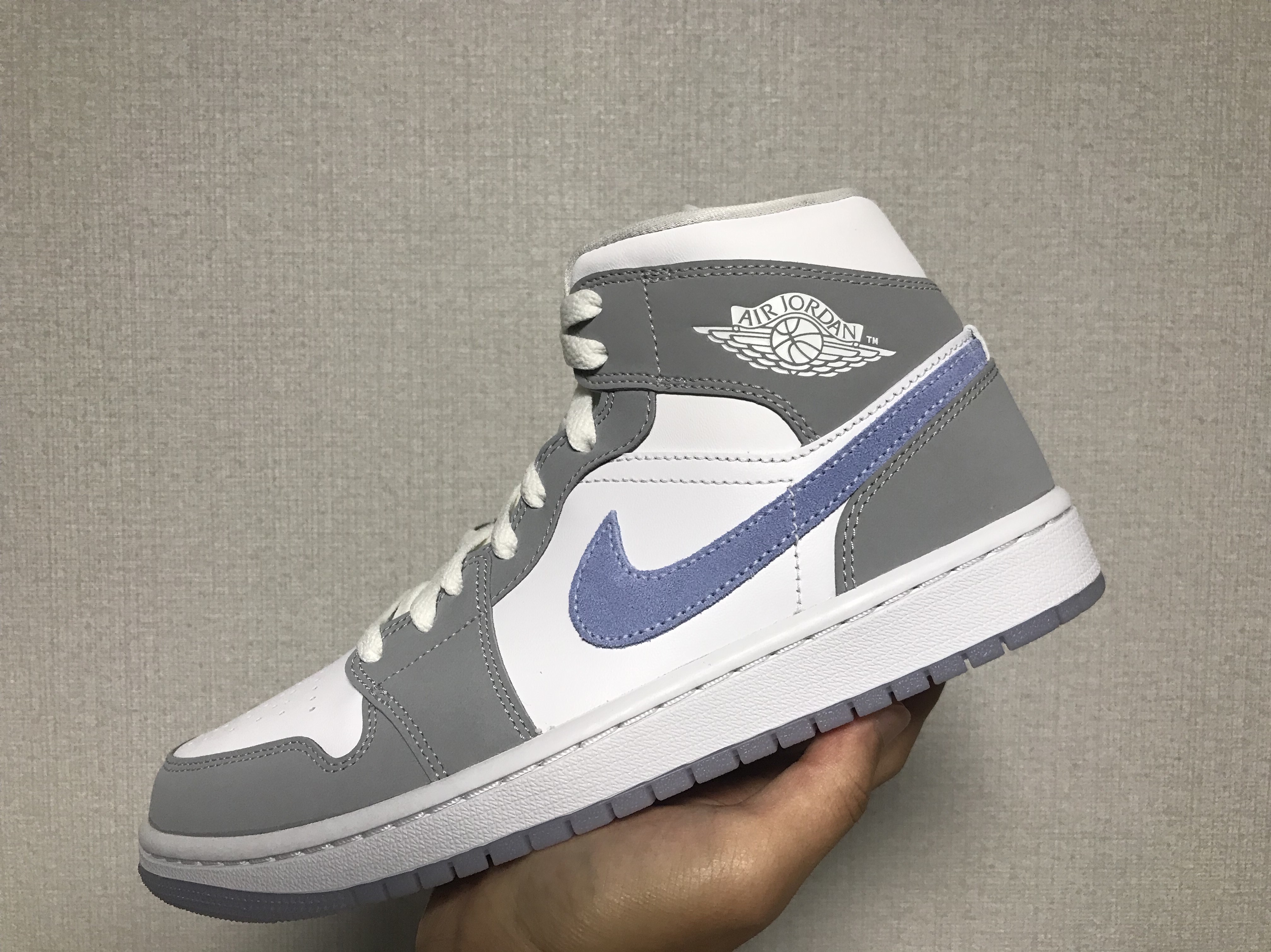(W) Jordan 1 Mid Wolf Grey 착용 스타일