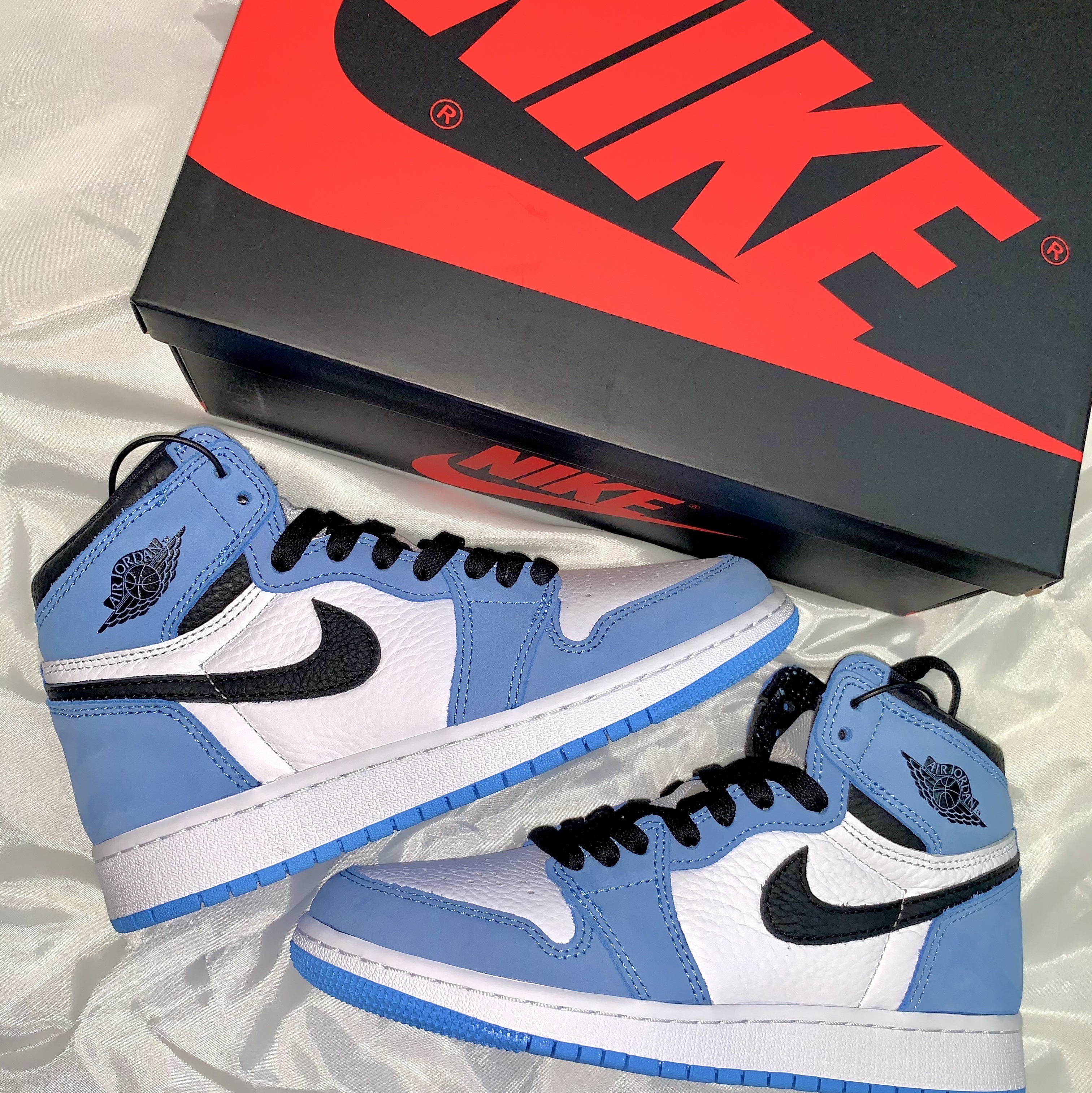 Jordan 1 Retro High OG University Blue, (GS) Jordan 1 Retro High OG University Blue 착용 스타일