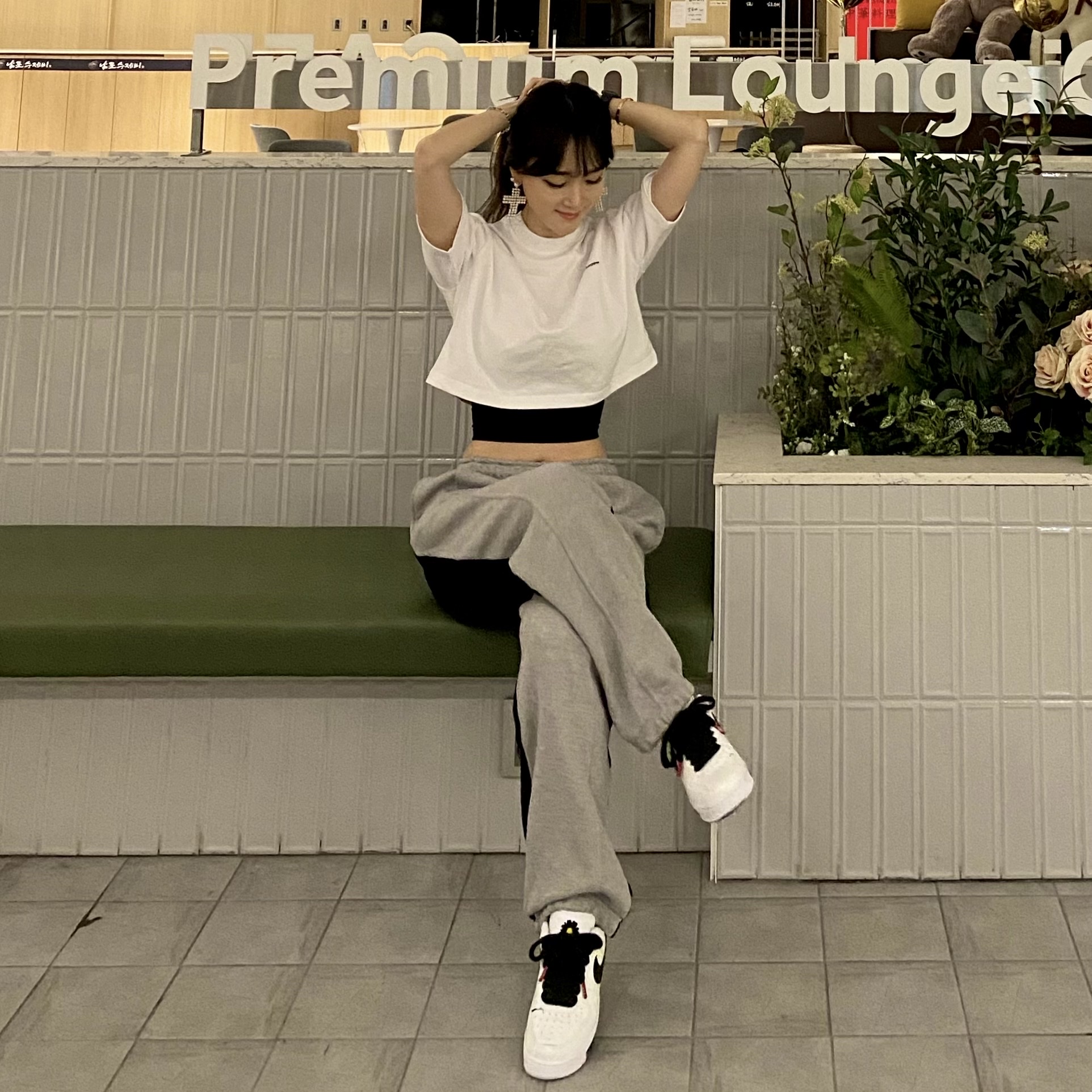 Nike x Peaceminusone Air Force 1 Low Para-Noise 2.0 착용 스타일 - 2