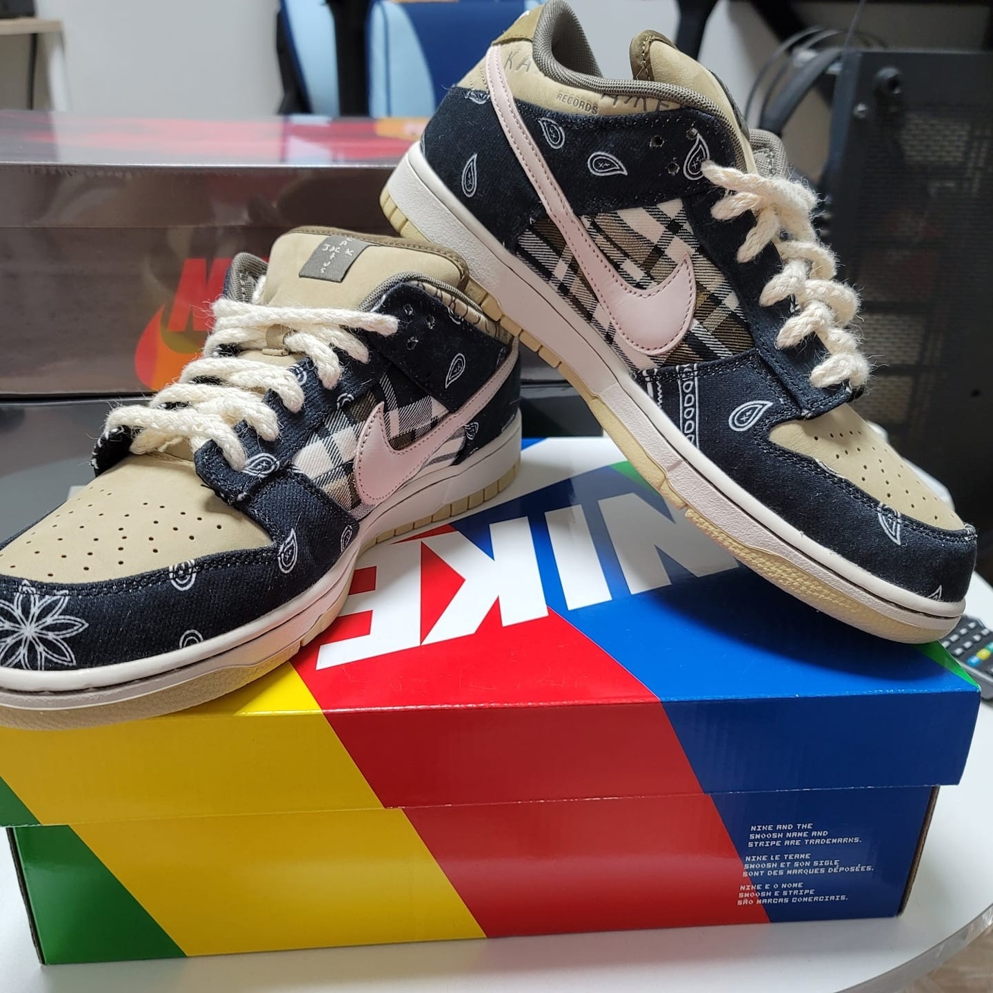 Nike x Travis Scott SB Dunk Low 착용 스타일 - 1