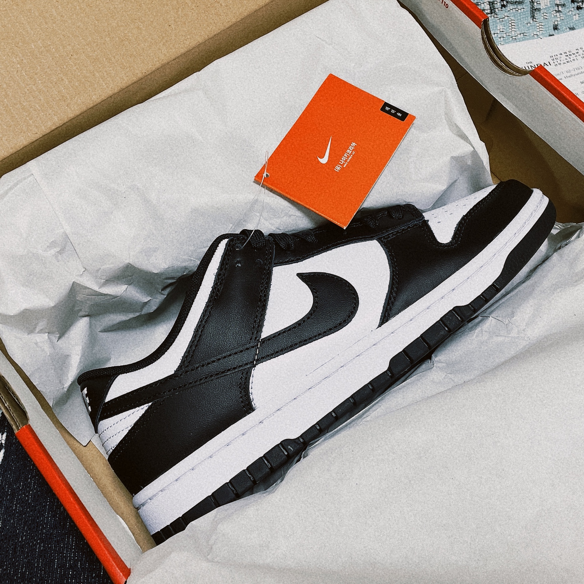 Nike Dunk Low Retro Black 착용 스타일