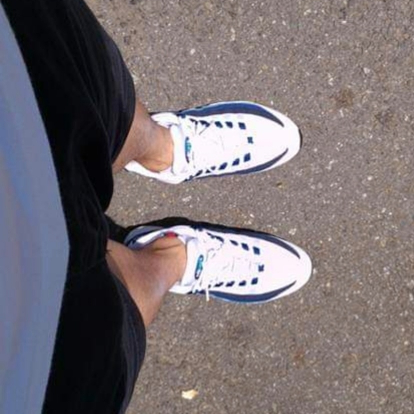 Nike Air Max 95 White Slate Blue 착용 스타일 - 2